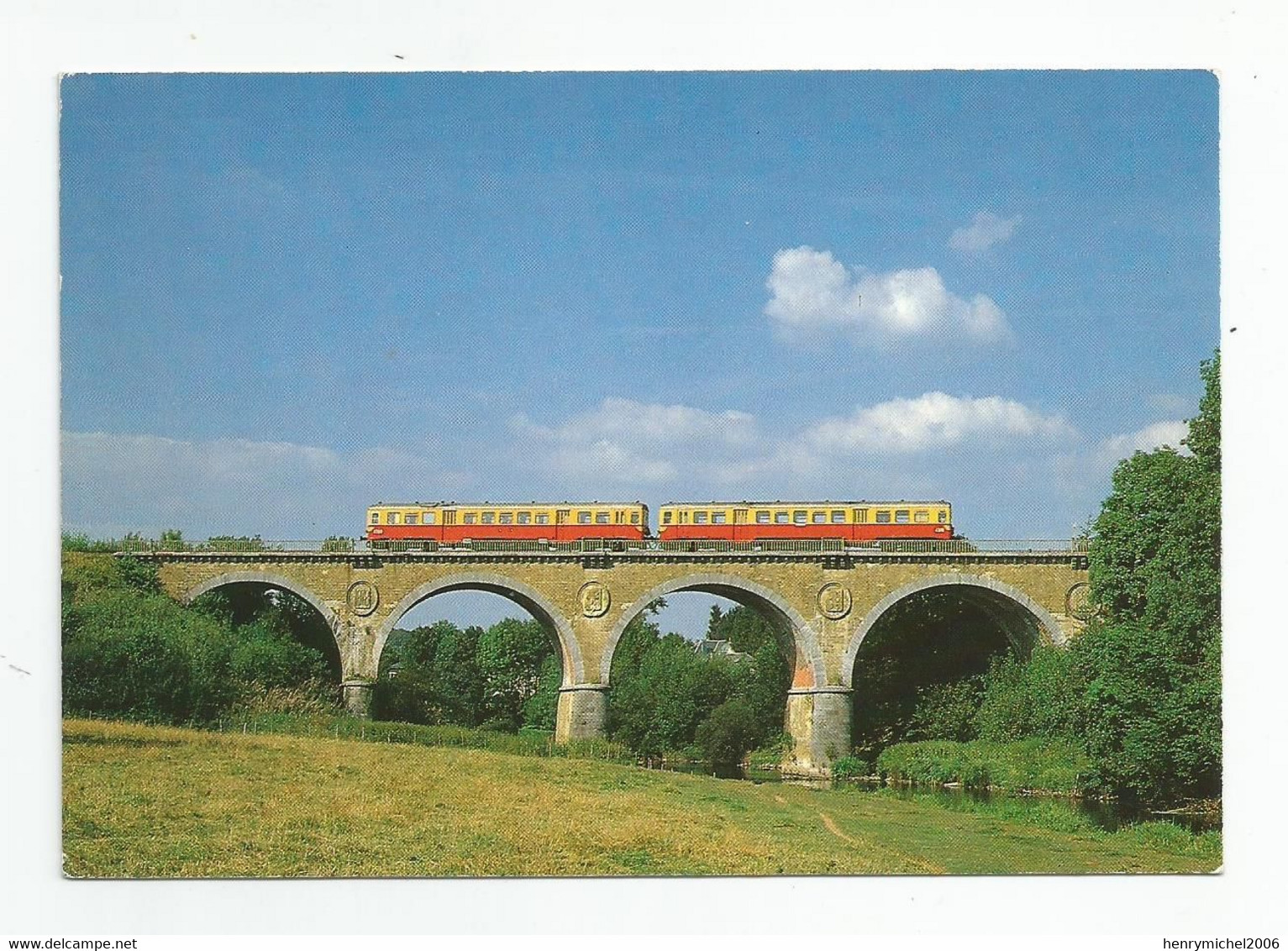 Belgique Ligne 165 Libramont Bertrix Virton Train Autorails 4508 Et 4510 Sur Viaduc De Florenville Sur La Semois - Virton