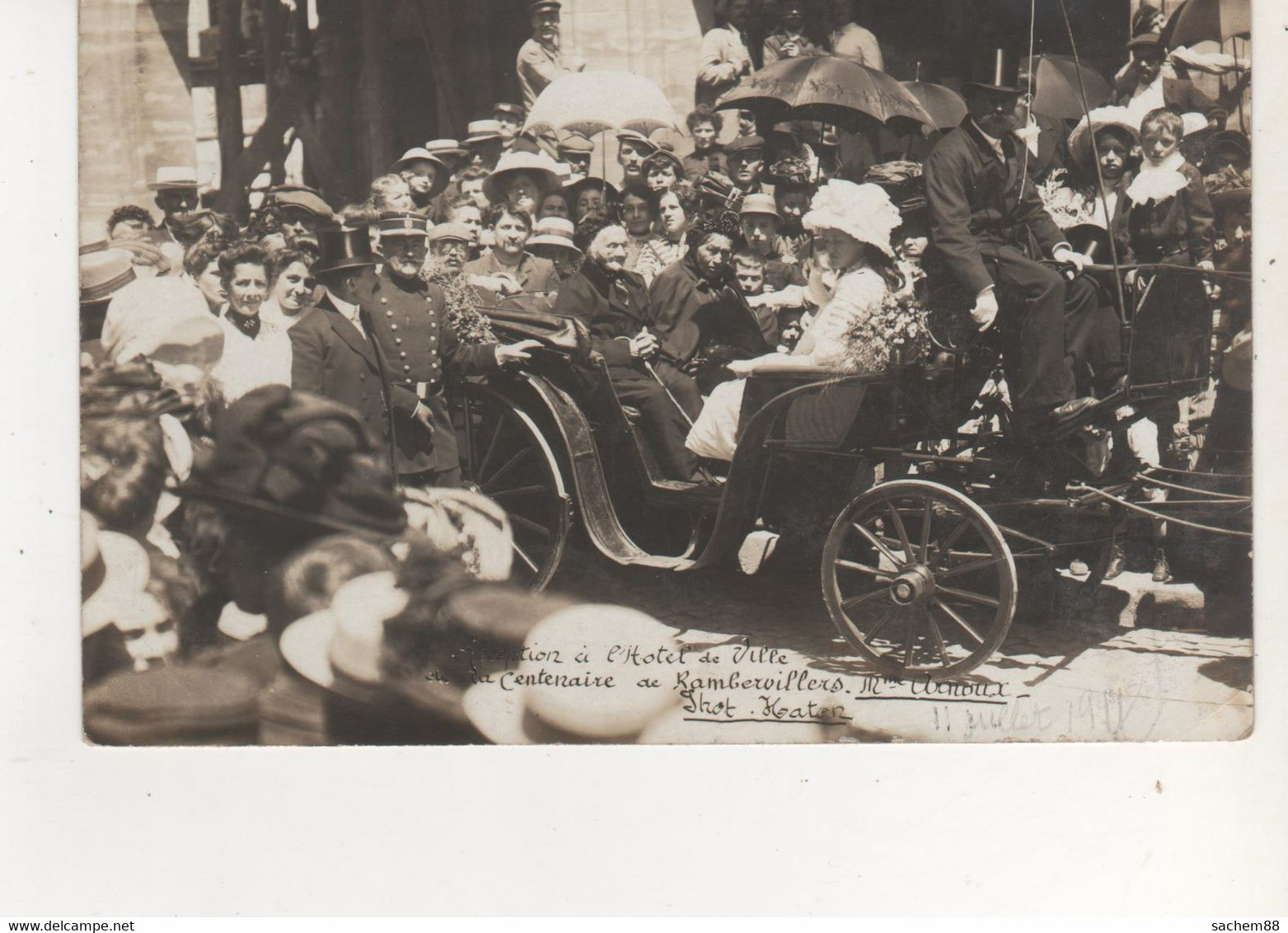 CPA  RAMBERVILLERS  11 JUIL1911 RECEPTION A L HOTEL DE VILLE DE LA CENTENAIRE MADAME ARNOUX - Altri & Non Classificati