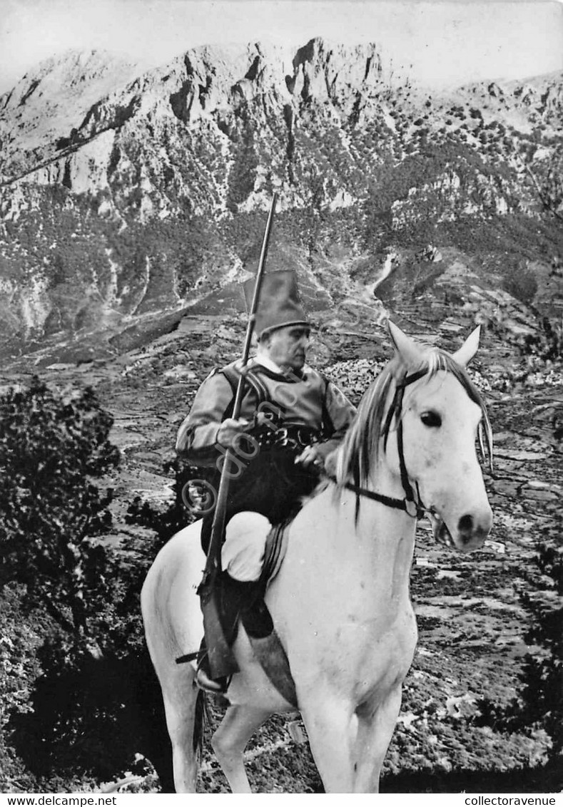 Cartolina Sardegna Costumi Sardi Miliziani Di Cagliari 1958 - Cagliari