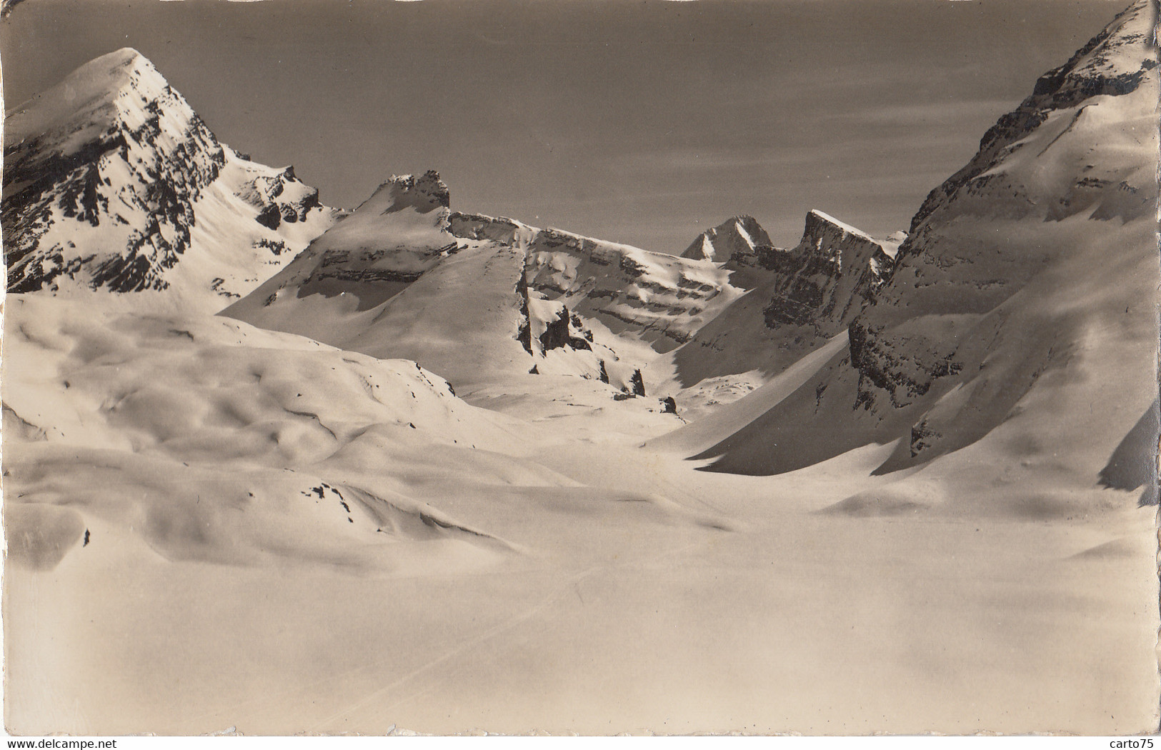 Suisse - Loèche-les-Bains - Leukerbad - Hotel Wildstrubel - Gemmipass - Photo Gyger - Loèche