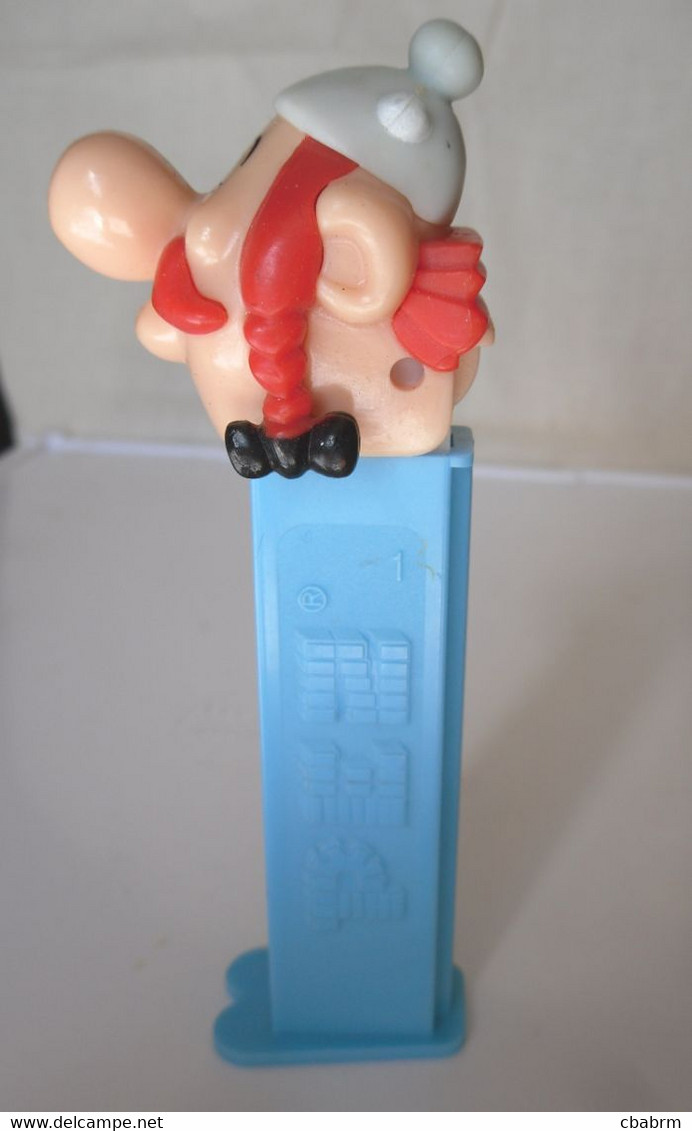 PEZ Distributeur De Bonbons OBELIX - Pez