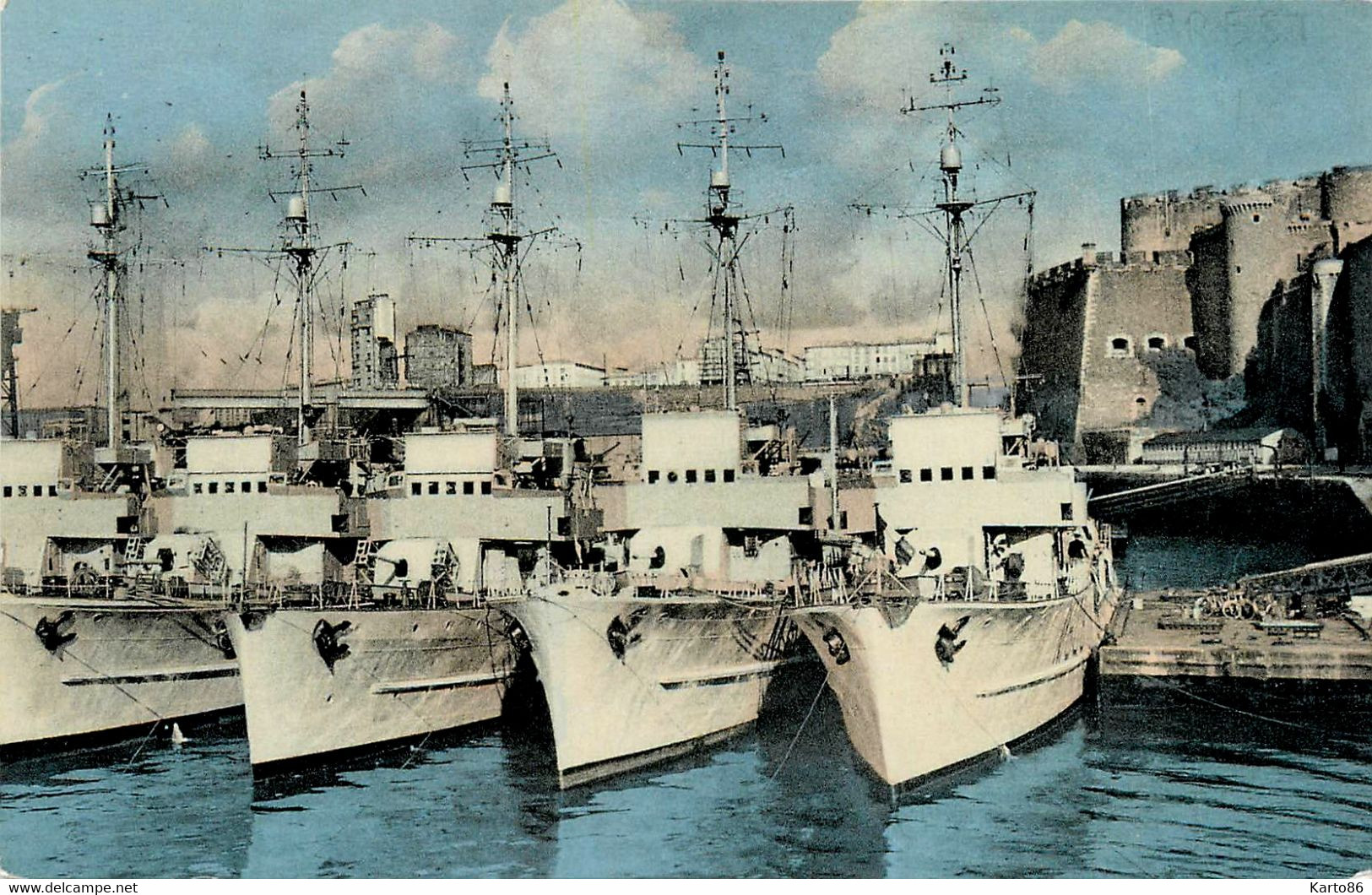 Brest * Les Patrouilleurs à Quai * Marine Française * Navire De Guerre * Le Château - Brest