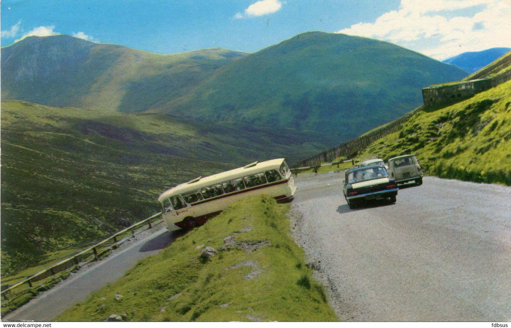 1969 The Devil's Elbow , Glen Shee  Posted Nairn To Stekene - Card Nr PT 35882 - Autobus And Mini - Nairnshire