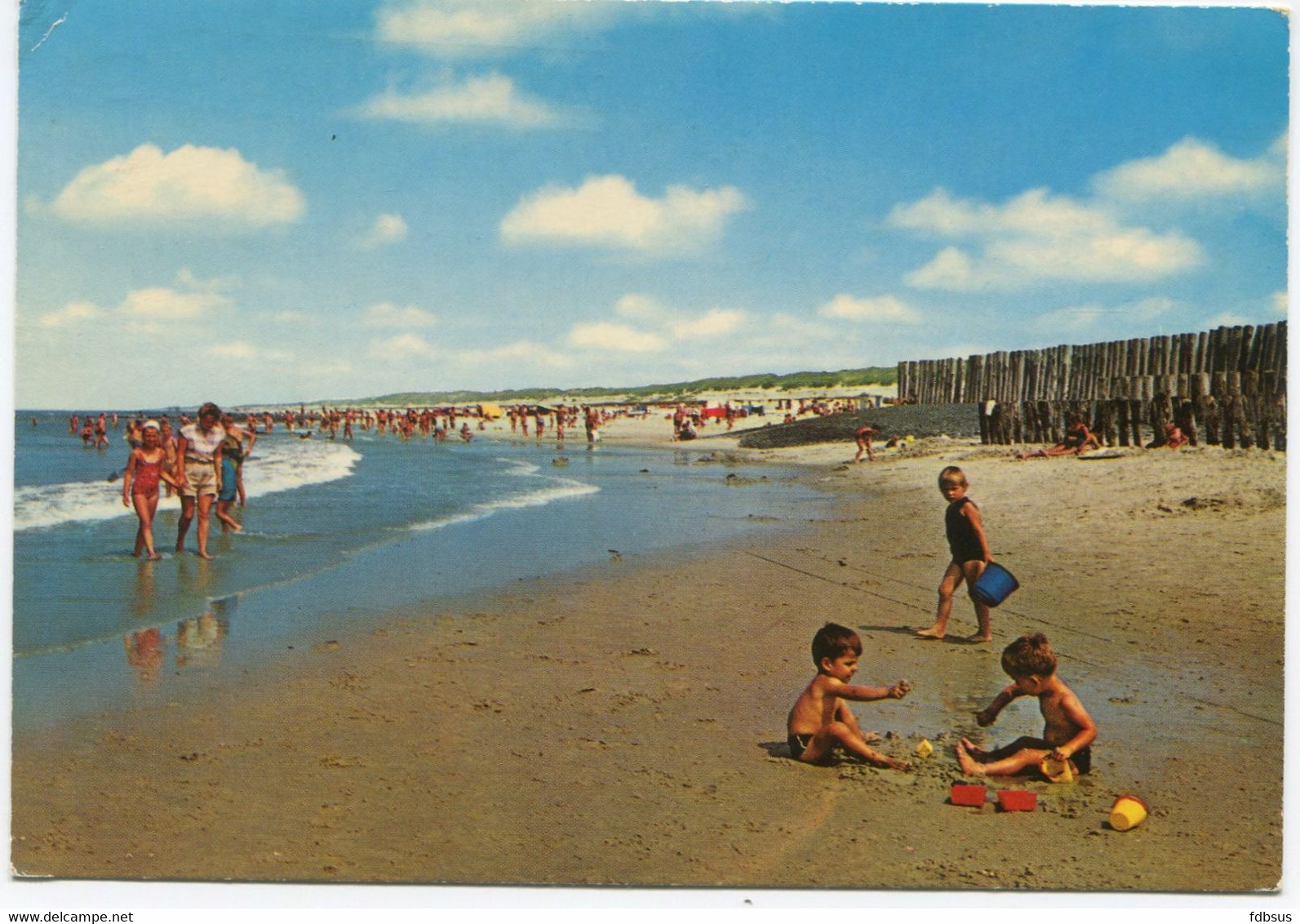 1972  Strand  - Stempel Middelburg Zeelandbrug Vijf Kilometer Op Zegel 20c - Kaart Naar Belgie - Uitg. Fa. Den Hollander - Cadzand