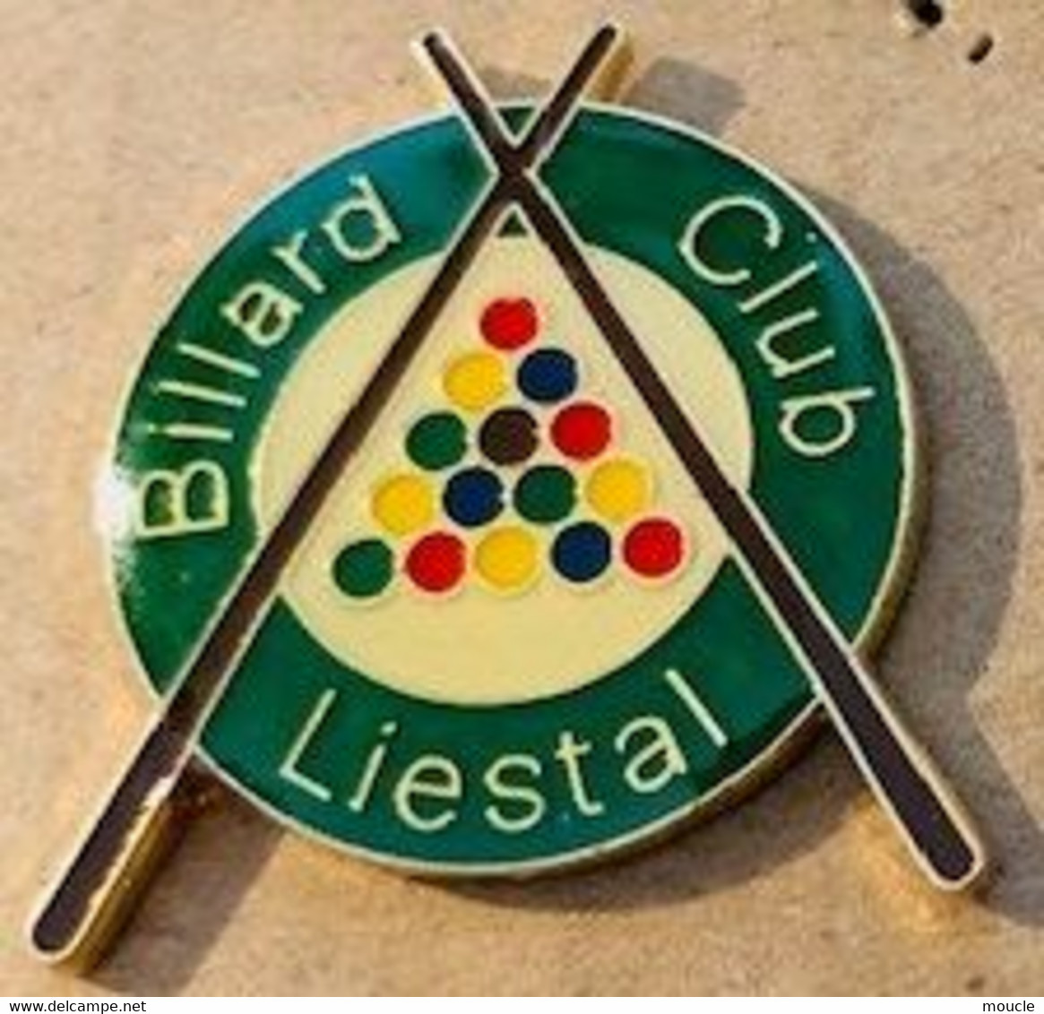 BILLARD CLUB LIESTAL - BASEL - BALE - SUISSE - SCHWEIZ - SVIZZERA - SWITZERLAND - BOULES - QUEUES -      (20) - Billiards