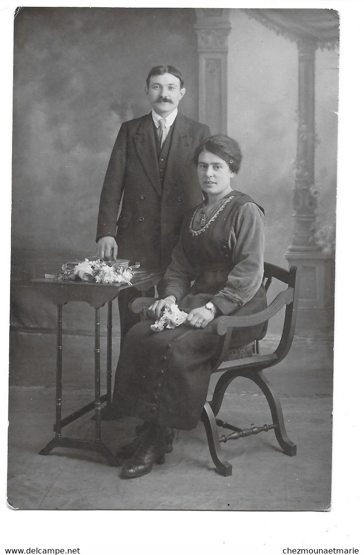 M ET MME PICHOT - CARTE PHOTO - Fotografie