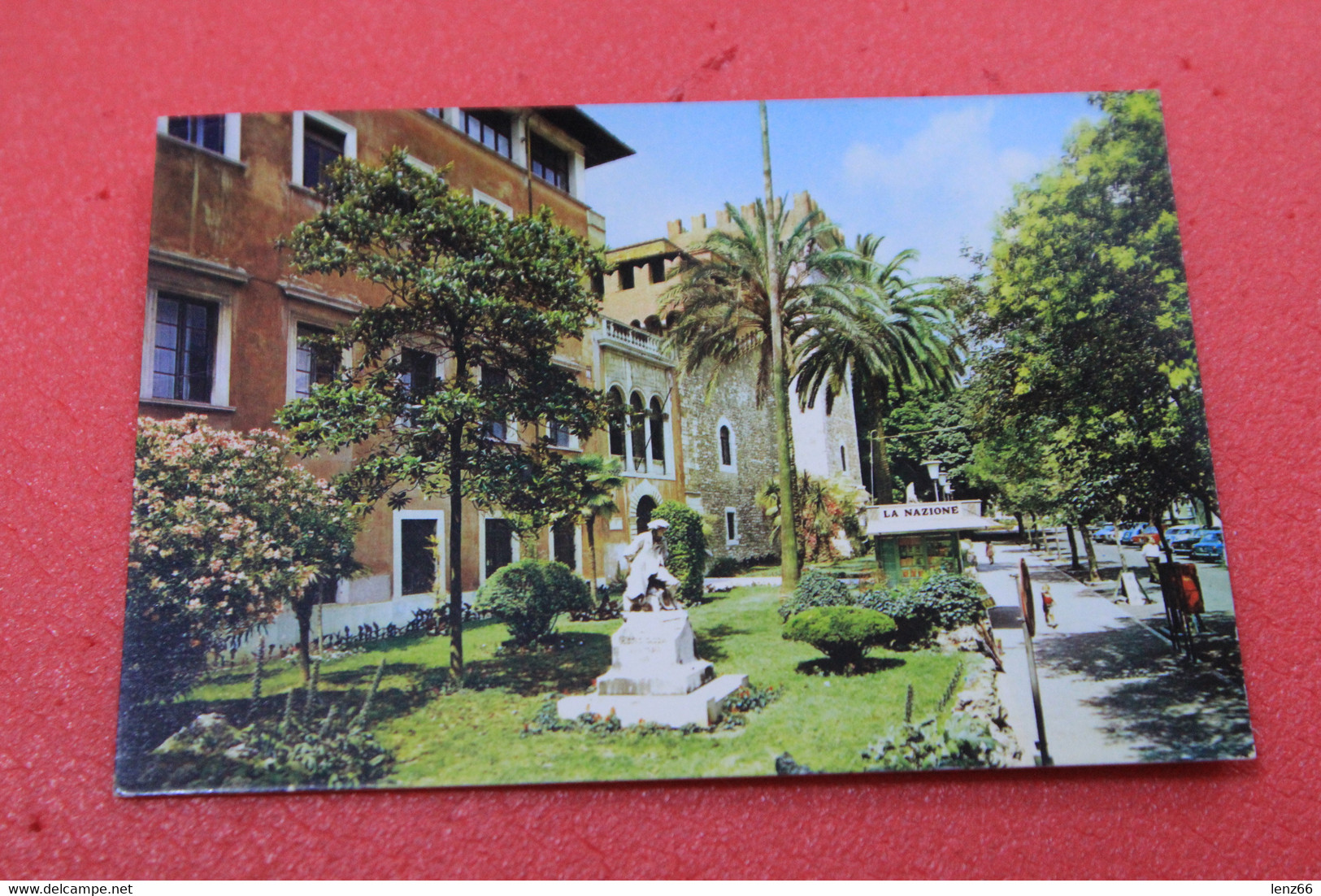 Carrara Palazzo Accademia 1977 + Chiosco Di Giornali - Carrara