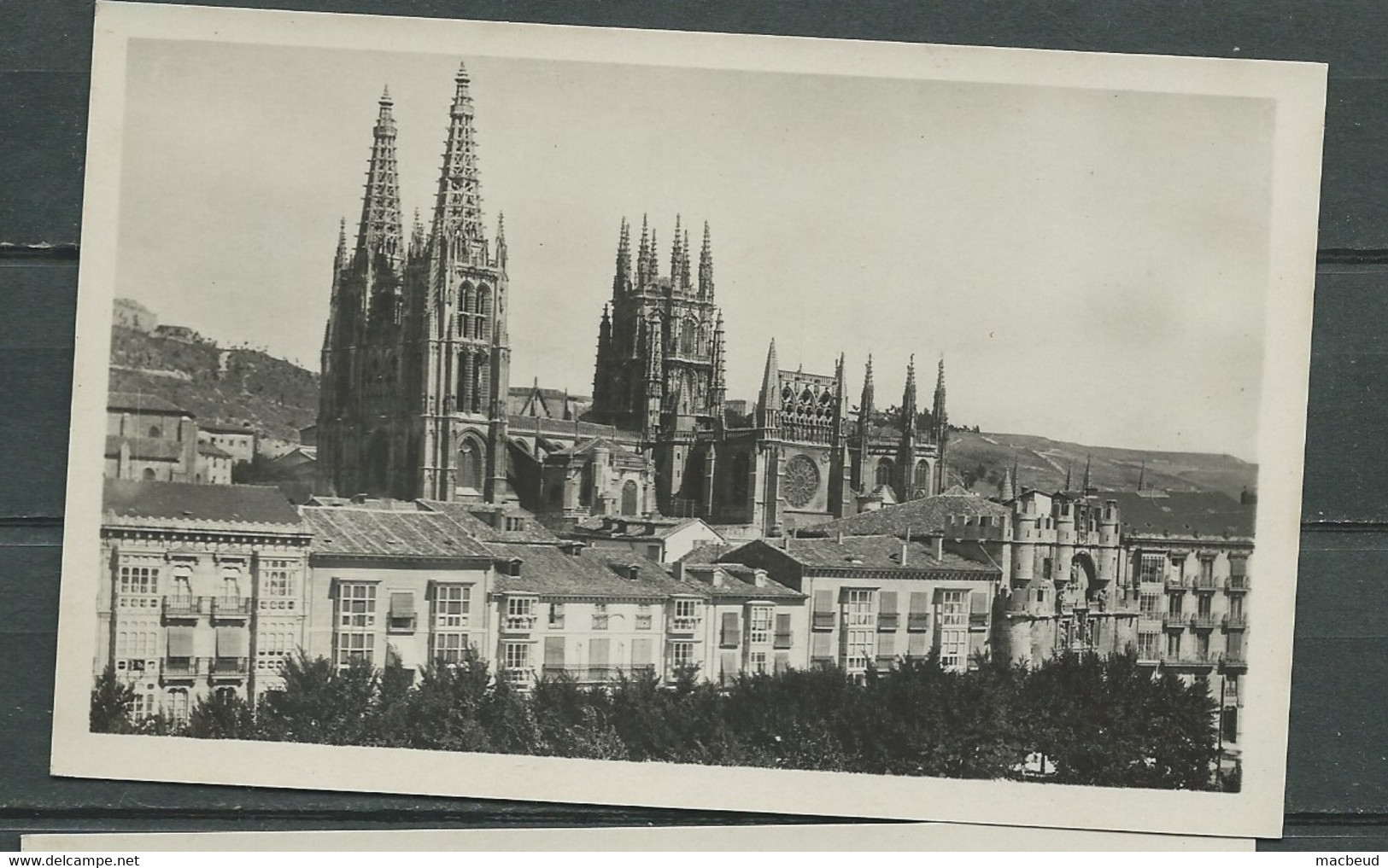 Burgos  LA Catedral,  Desde La Merced       -   Maca2416 - Burgos