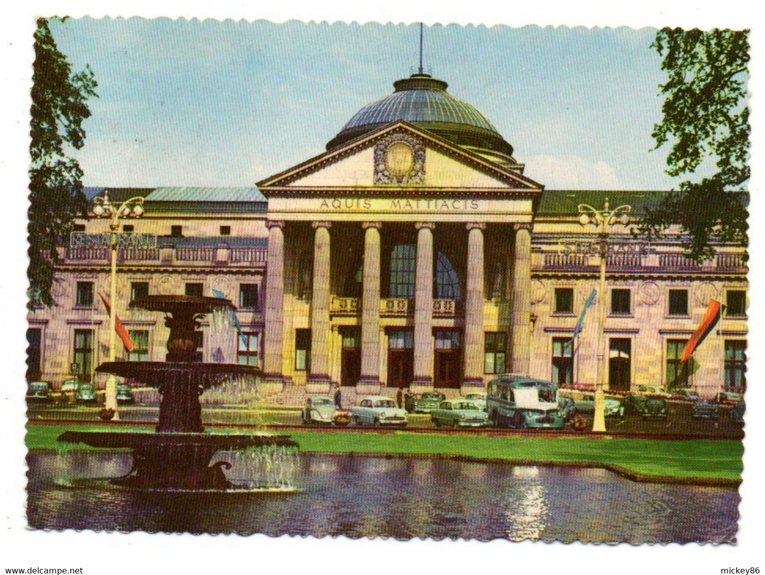 Allemagne -- WIESBADEN --1960-- Kurhaus  (voitures Dont VW..autocar....) ..... .timbre....cachet .............. - Wiesbaden