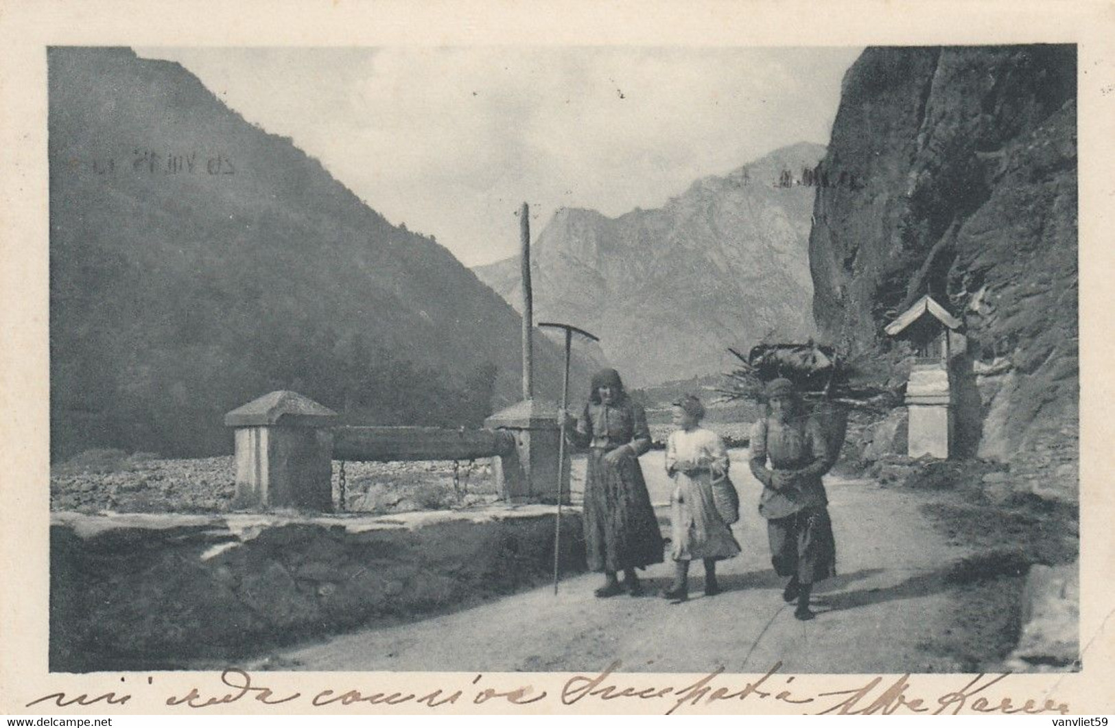 GORIZIA?-RITORNO DALLA CAMPAGNA-CONTADINECARTOLINA  VIAGGIATA IL 26-8-1916 - Gorizia