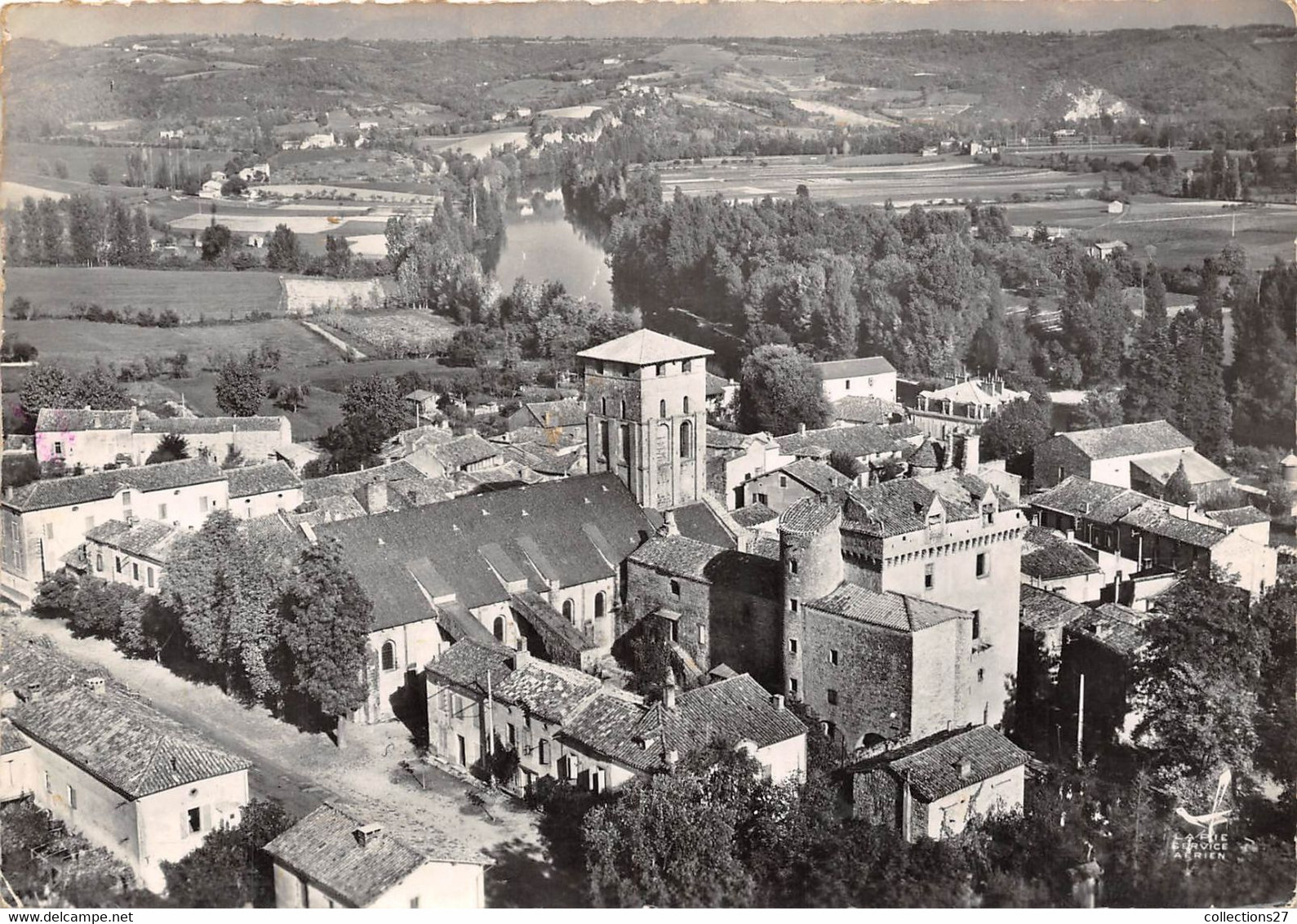 82-VARAN- VUE DU CIEL L'EGLISE - Autres & Non Classés