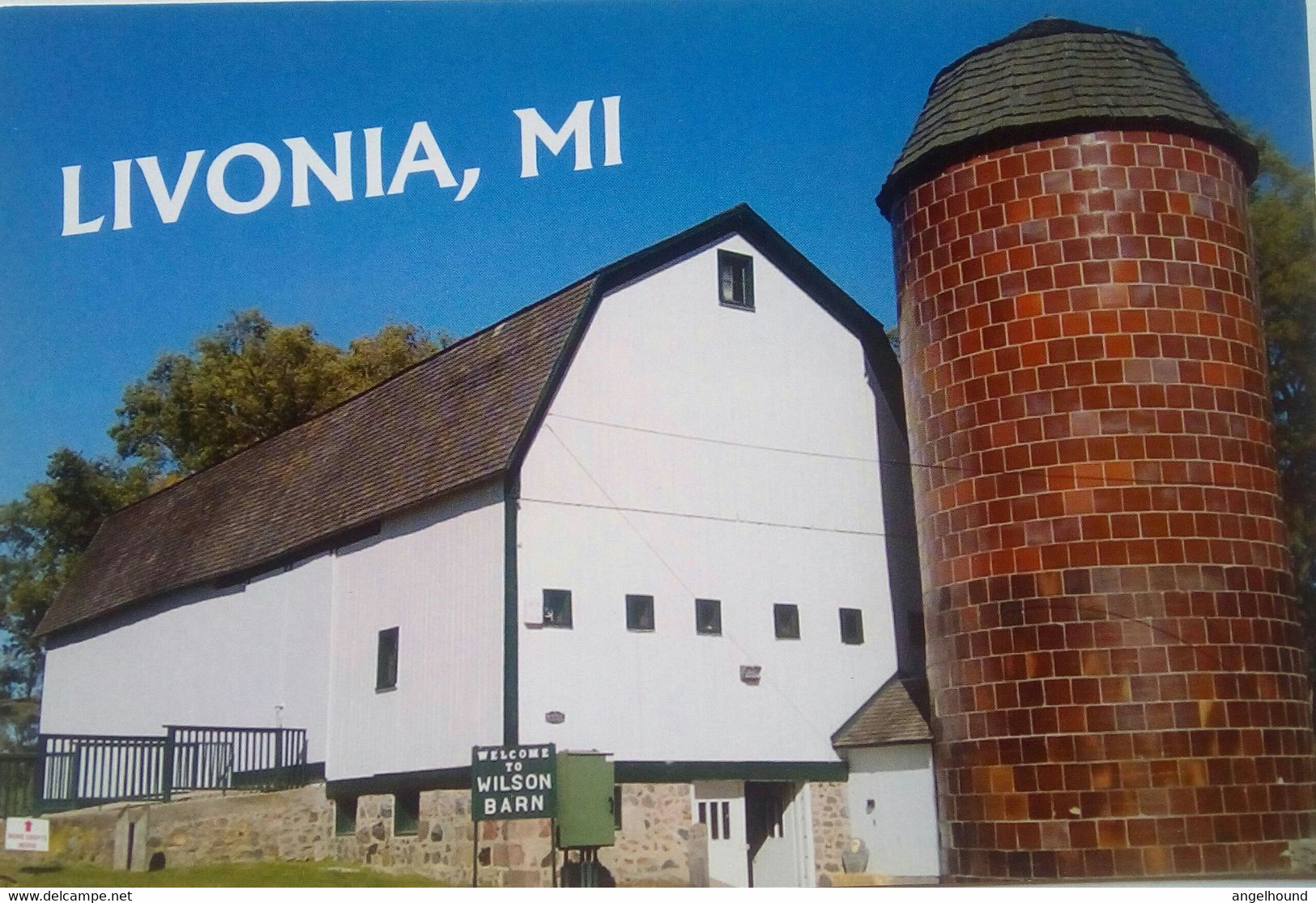 Barn In Livonia - Livonia