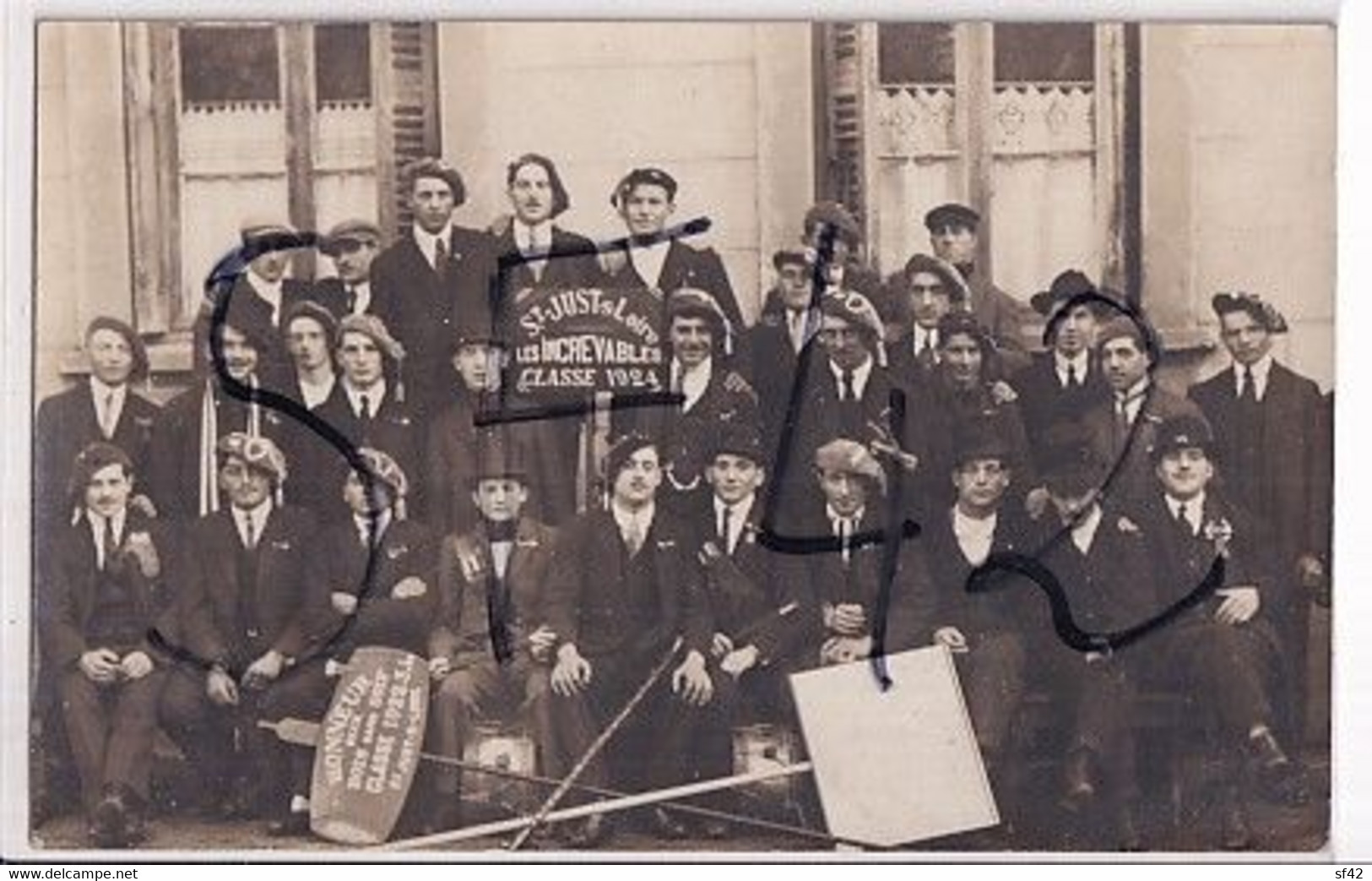 SAINT JUST SUR LOIRE     LES INCREVABLES  CLASSE 1924 - Saint Just Saint Rambert