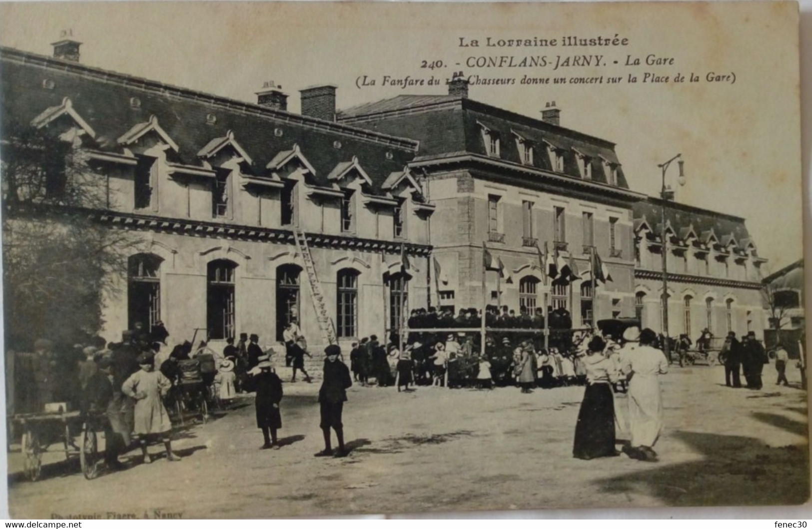 54 / Conflans Jarny  (Meurthe Et Moselle)  La Gare (Fanfare Donne Un Concert) - Jarny