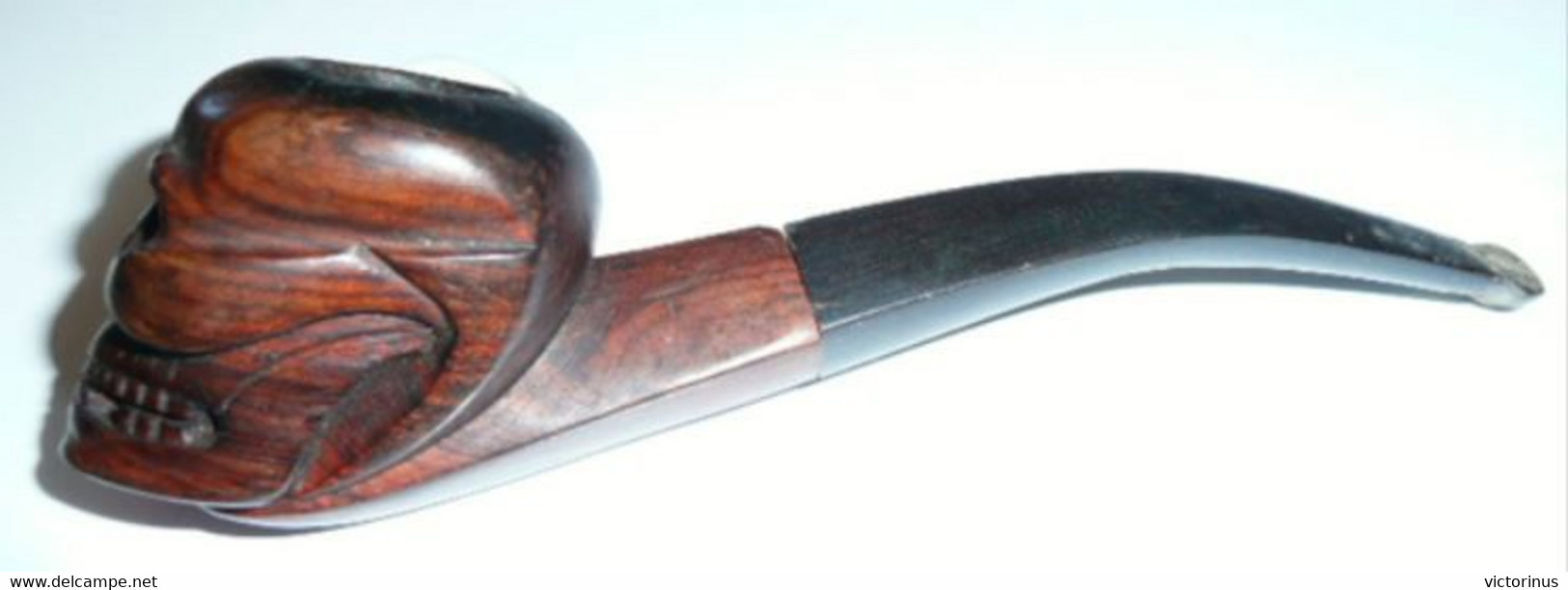 PIPE  -  TÊTE SCULPTE  - TÊTE DE MORT  -  ( à La Mode En 1914 1918 ) - Heather Pipes