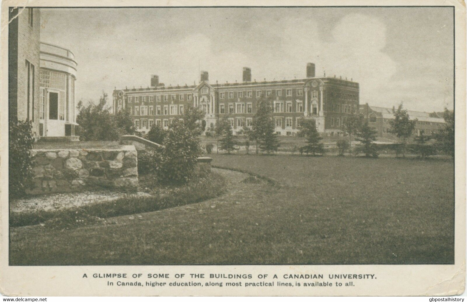 CANADA 1920 VF Mint Pc A Glimpse Of Some Buildings Of A Canadian University – - Other & Unclassified