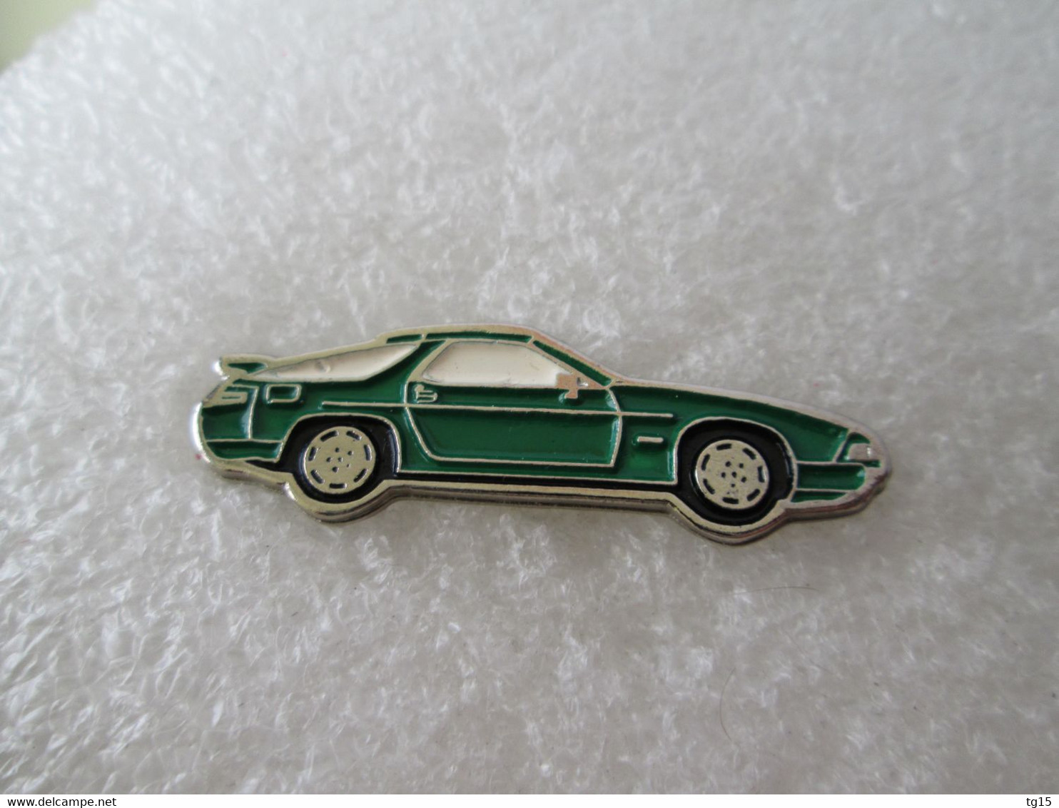 PIN'S   PORSCHE  928  S 4 - Porsche