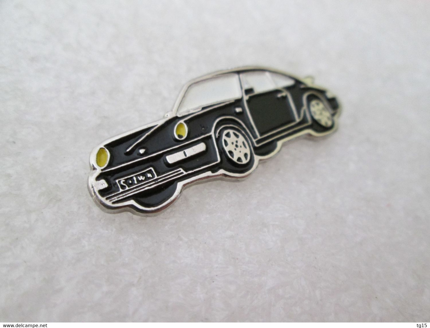 PIN'S   PORSCHE  911  CARRERA - Porsche