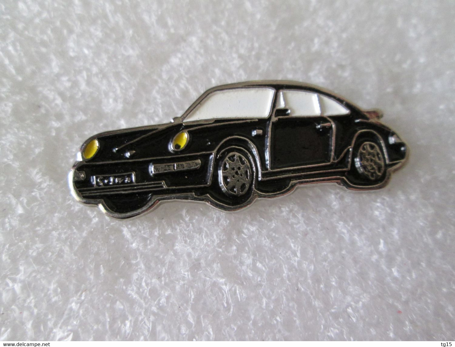 PIN'S   PORSCHE  911  CARRERA - Porsche