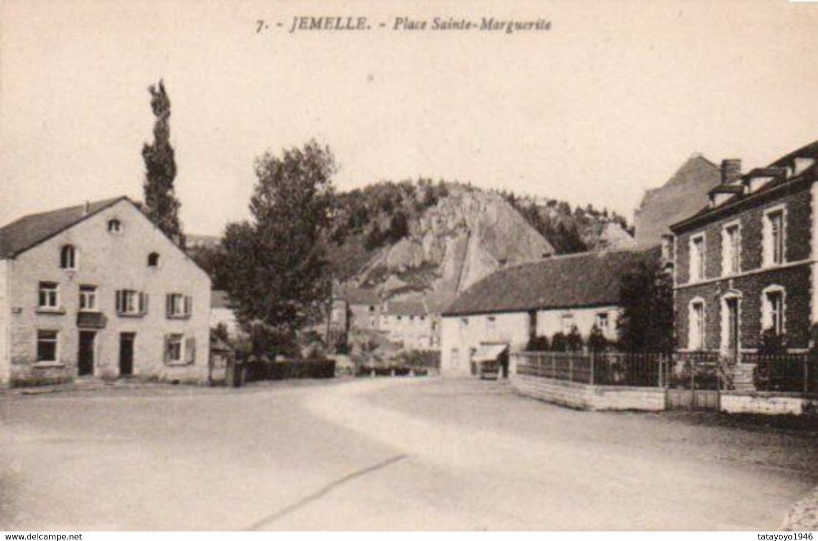 JEMELLE  Place Ste Marguerite N'a Pas Circulé - Rochefort