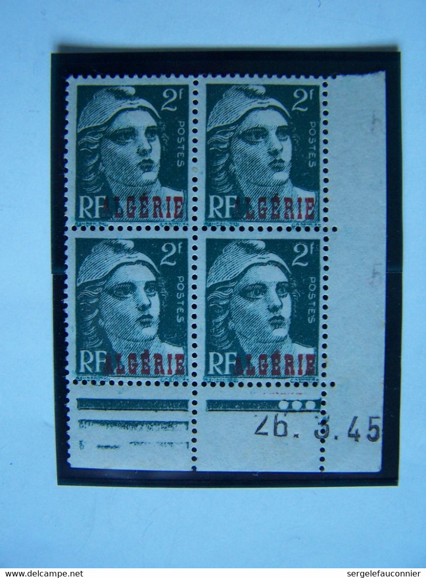 ALGERIE 1945 BLOC NEUF DE 4 X MARIANNE DE GANDON, SURCHARGE, COIN DATE - Ungebraucht