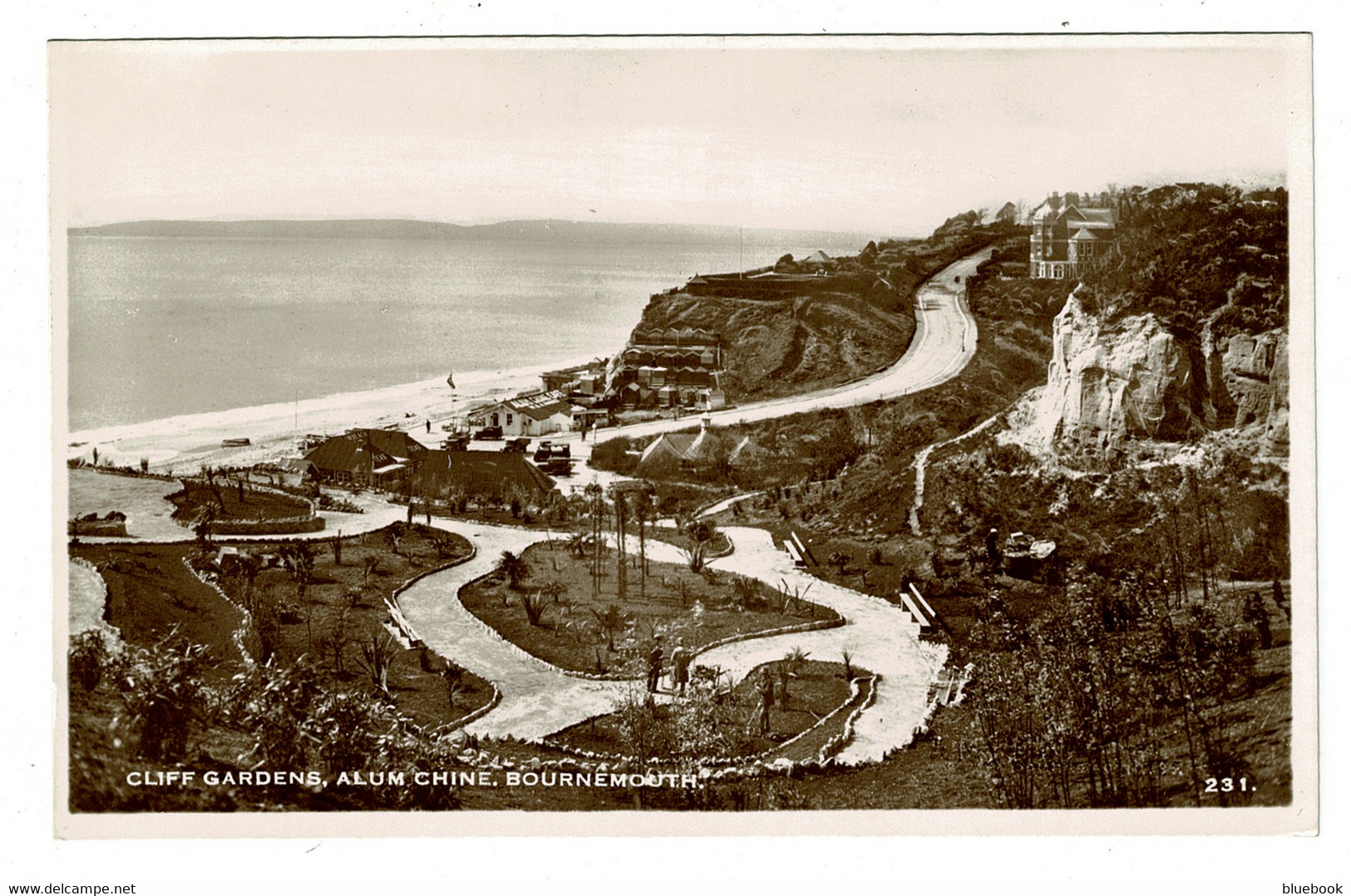 Ref 1475 - Circa 1948 Postcard - Cliff Gardens & Alum Chine Bournemouth - Hampshire Dorset - Bournemouth (bis 1972)