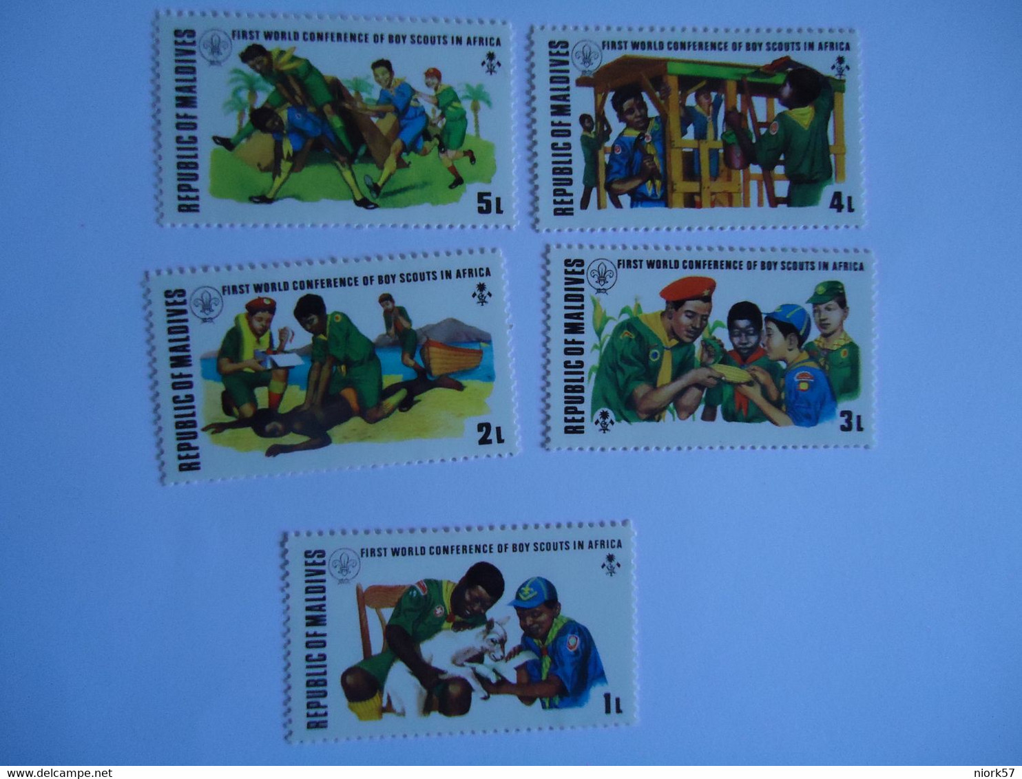 MALDIVES MNH STAMPS  SCOUTS - Maldives (1965-...)