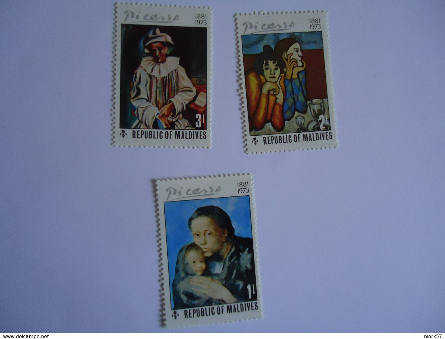 MALDIVES MNH STAMPS PAINTING PICASSO - Maldive (1965-...)