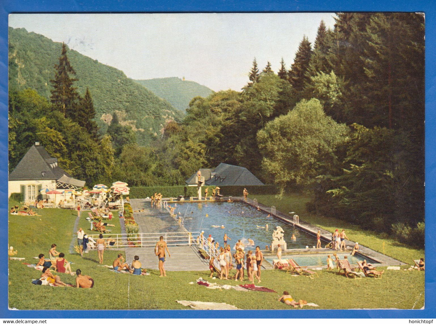 Deutschland; Bad Bertrich; Freibad - Bad Bertrich