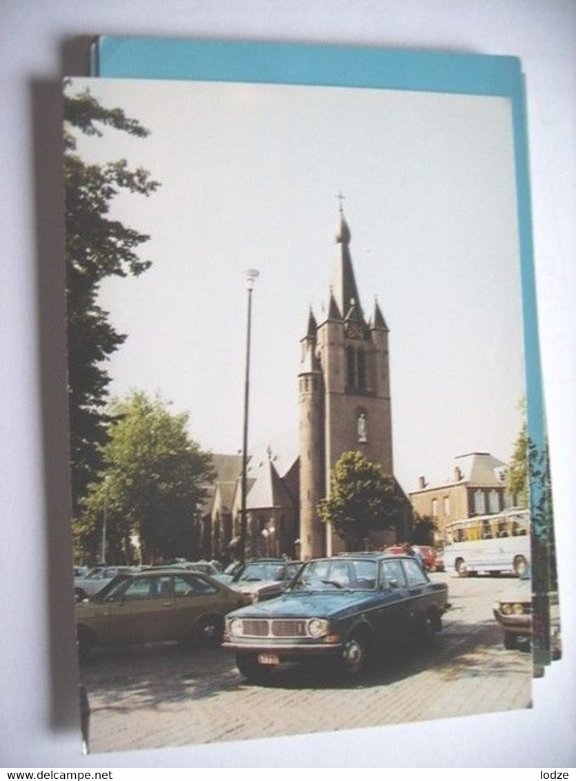 Nederland Holland Pays Bas Valkenswaard Met St Nicolaas Kerk En Auto's - Valkenswaard