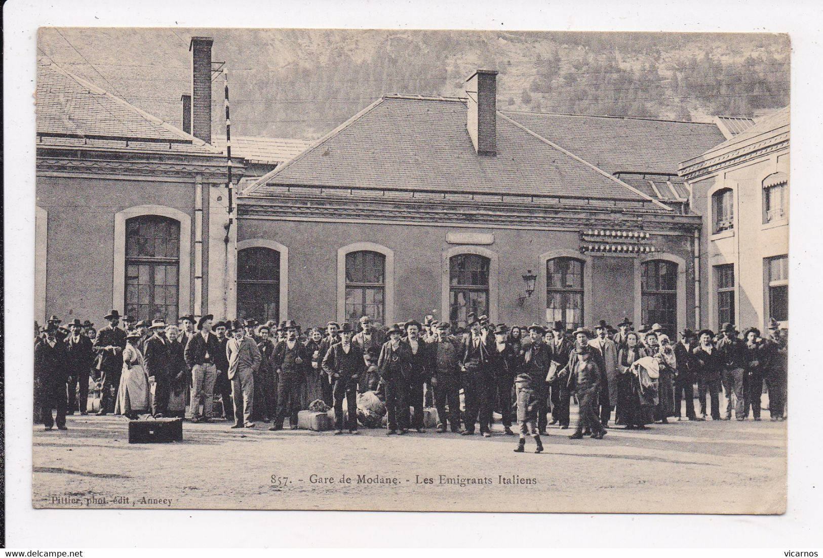 CP 73 MODANE La Gare Les émigrants Italiens - Modane