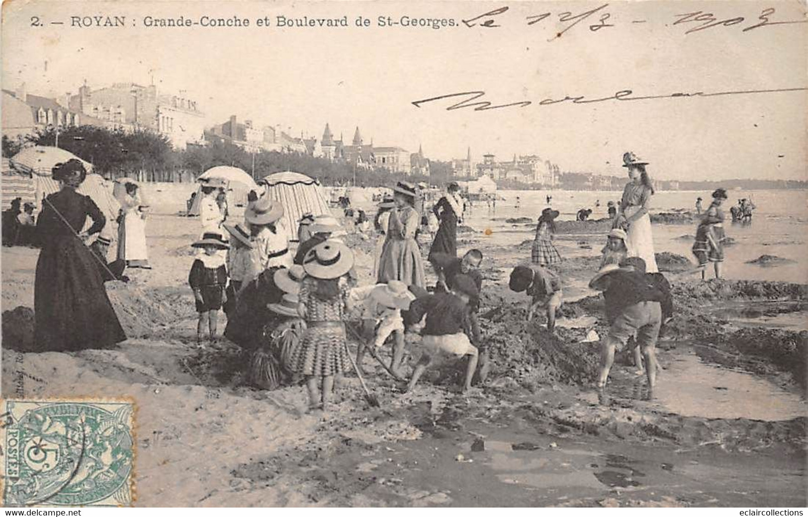 Royan        17          Grande Conche Et Bd De St Georges . Enfants A La Plage           (voir Scan) - Royan