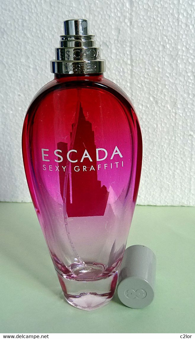 Flacon Vaporisateur " SEXY GRAFFITI" D'ESCADA  EDT 100 Ml VIDE/EMPTY Pour Collection Ou Décoration - Flacons (vides)