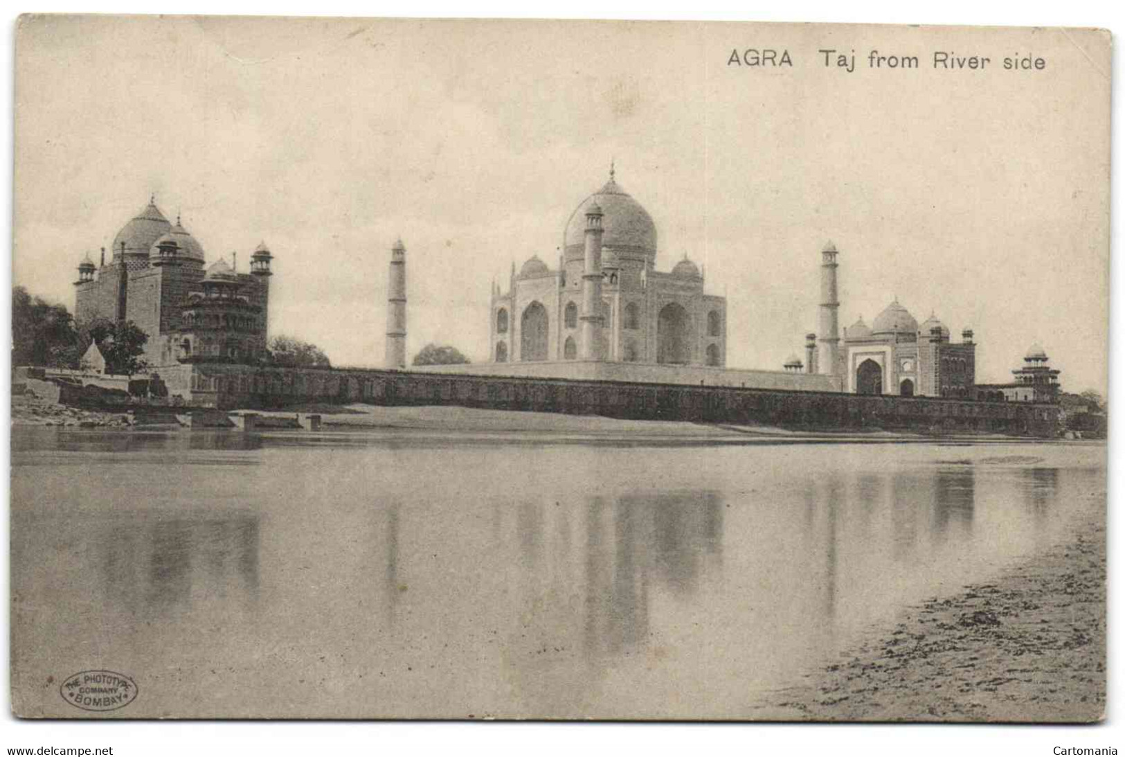 Agra - Taj From River Side - Indien