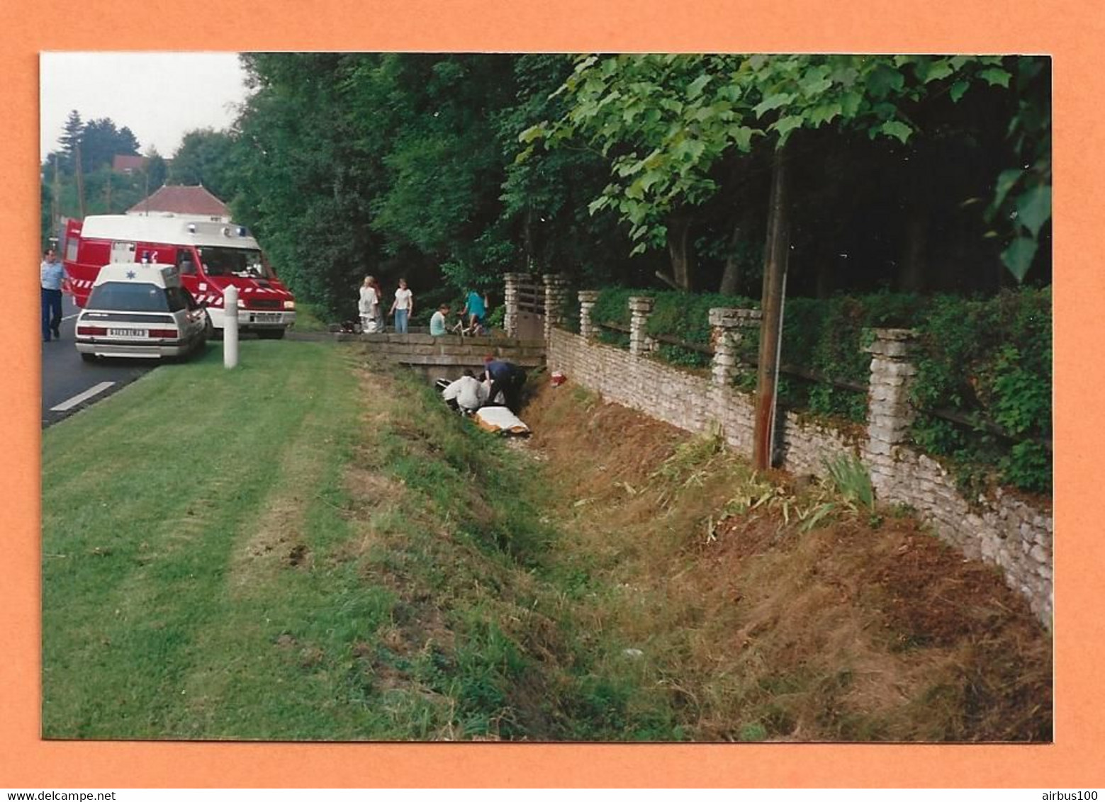 PHOTO ORIGINALE - ACCIDENT DE LA CIRCULATION - AMBULANCE CITROEN XM BREAK VÉHICULE DE POMPIERS - Automobili