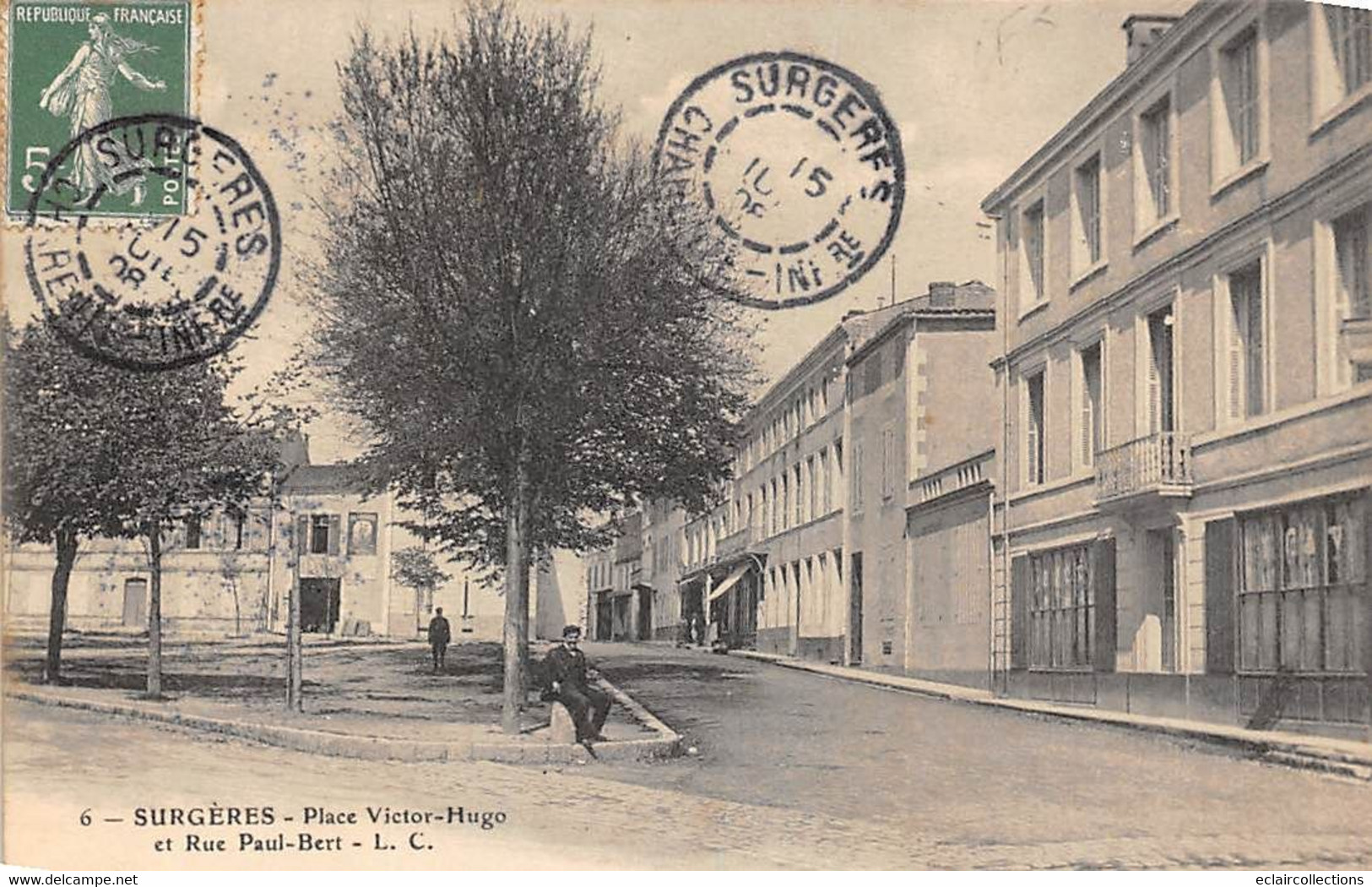 Surgères          17           Place Victor-Hugo Et Rue Paul Bert         (voir Scan) - Surgères