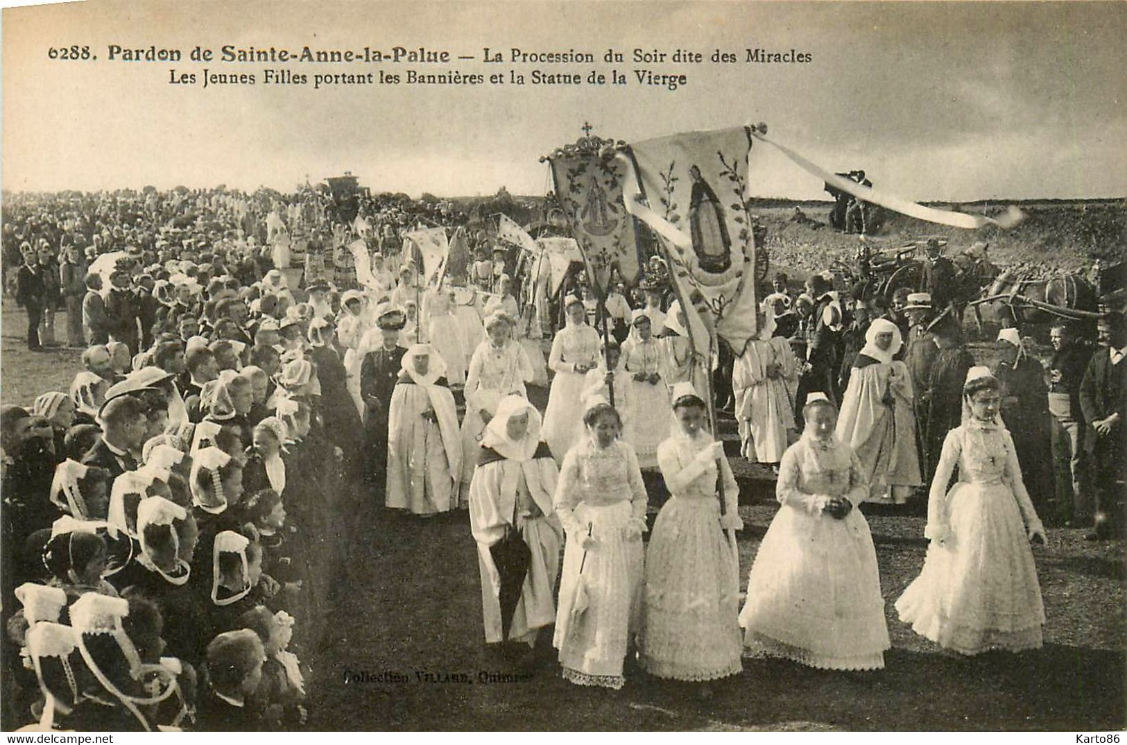 Plonévez Porzay * Pardon De Ste Anne La Palud * Procession Du Soir Dite " Des Miracles " * Jeunes Filles En Coiffe - Plonévez-Porzay