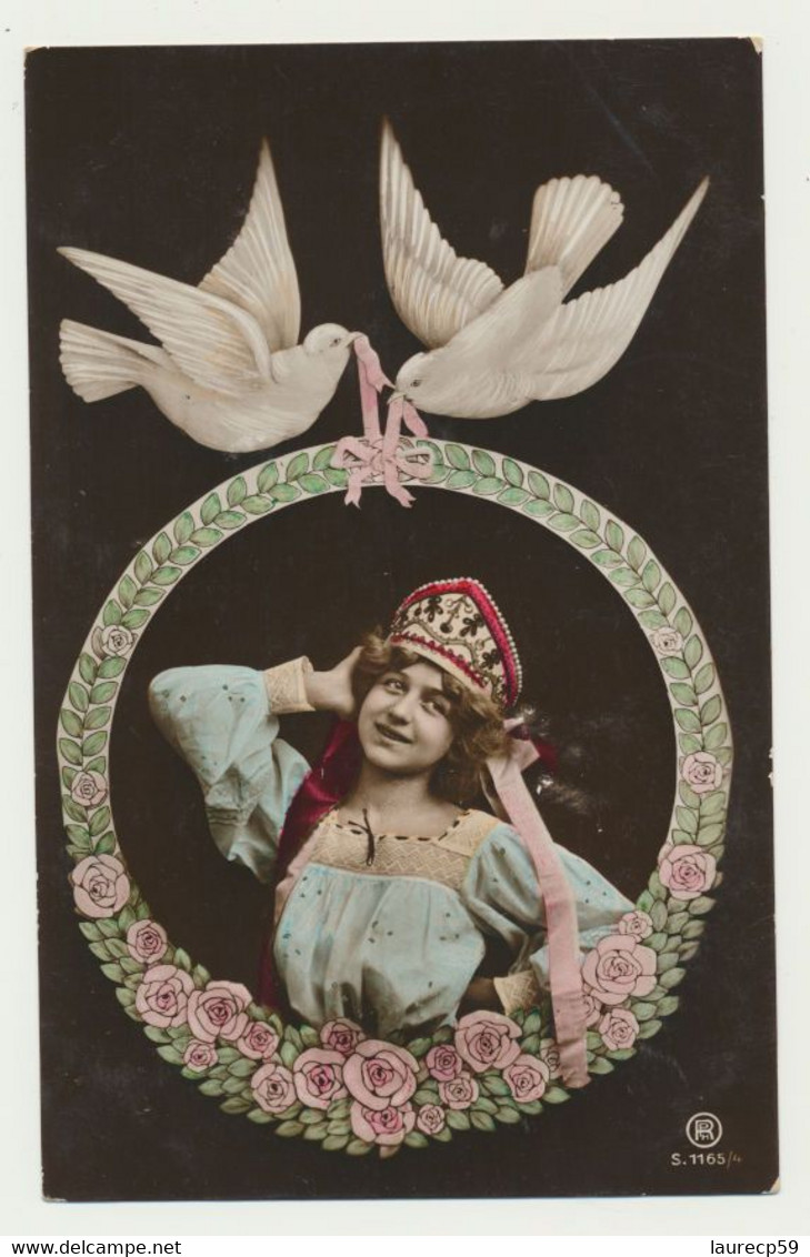 Carte Fantaisie - Femme - Coiffe Russe Et Colombes - Frauen