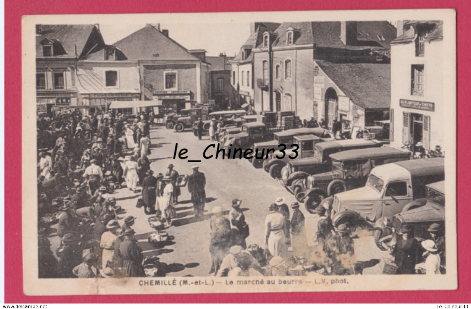 49 - CHEMILLE----Le Marché Au Beurre--Voitures--Camions---animé - Chemille