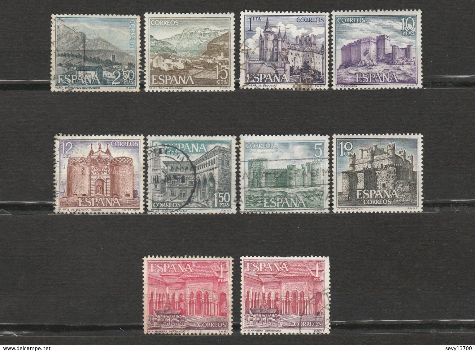 Espagne - Lot De 10 Timbres - Les Chateaux - Pedraza, Segovia, Guadamur, Toledo, Merueli, Servando, Grenada, Santander - Collezioni