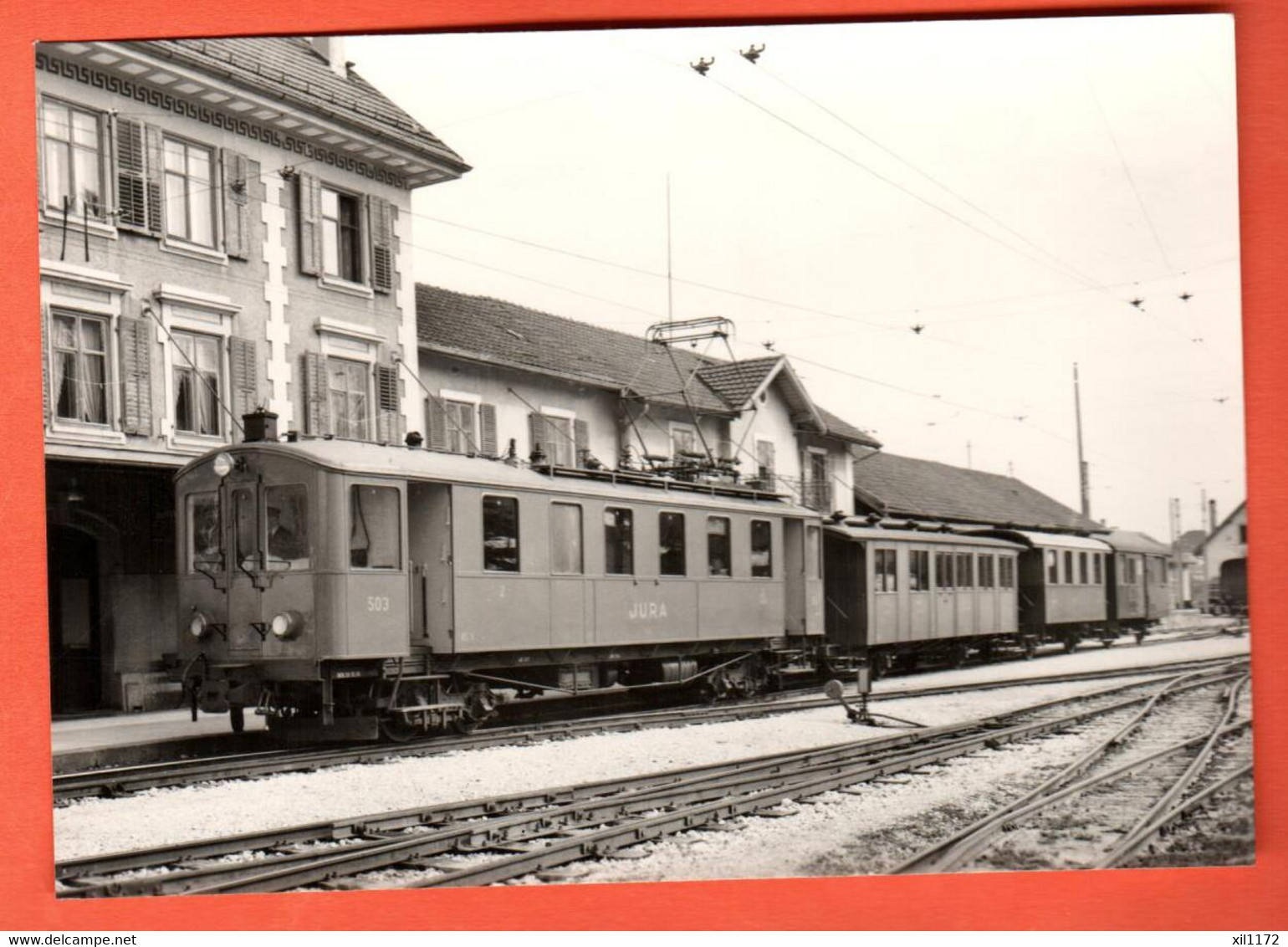 ZLA-36  Gare De Tramelan Avec Un Train Voyageurs. 1951, Non Circulé, Photo P. Willen, Non Circulé - Tramelan