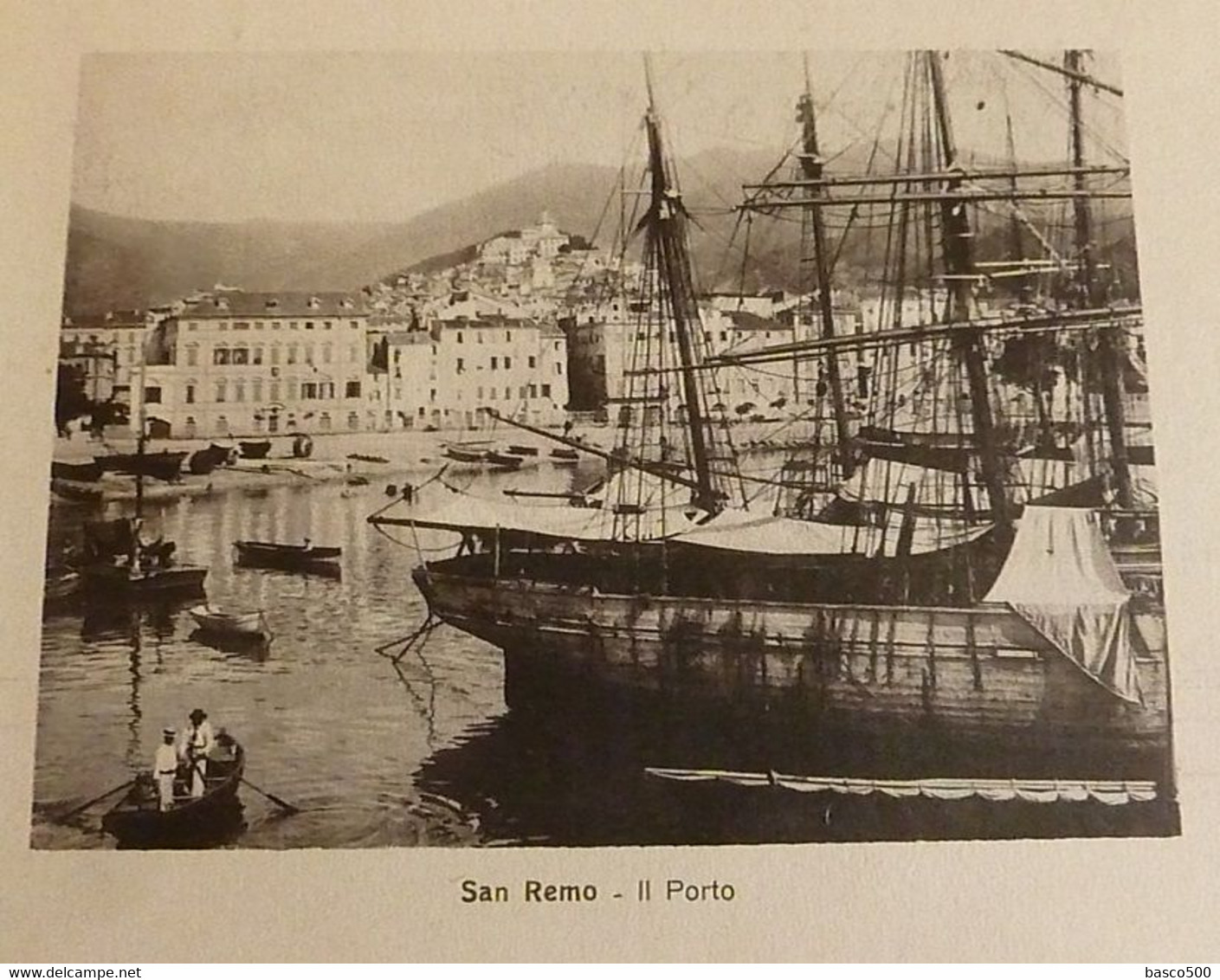 Album Souvenir RIVIERA ITALIENNE 36 Cartes VARAZZE BORDIGHERA OSPEDALETTI CELLE PORTO MAURIZIO PEGLI.....