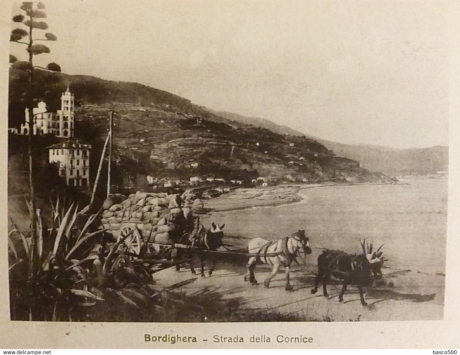 Album Souvenir RIVIERA ITALIENNE 36 Cartes VARAZZE BORDIGHERA OSPEDALETTI CELLE PORTO MAURIZIO PEGLI.....