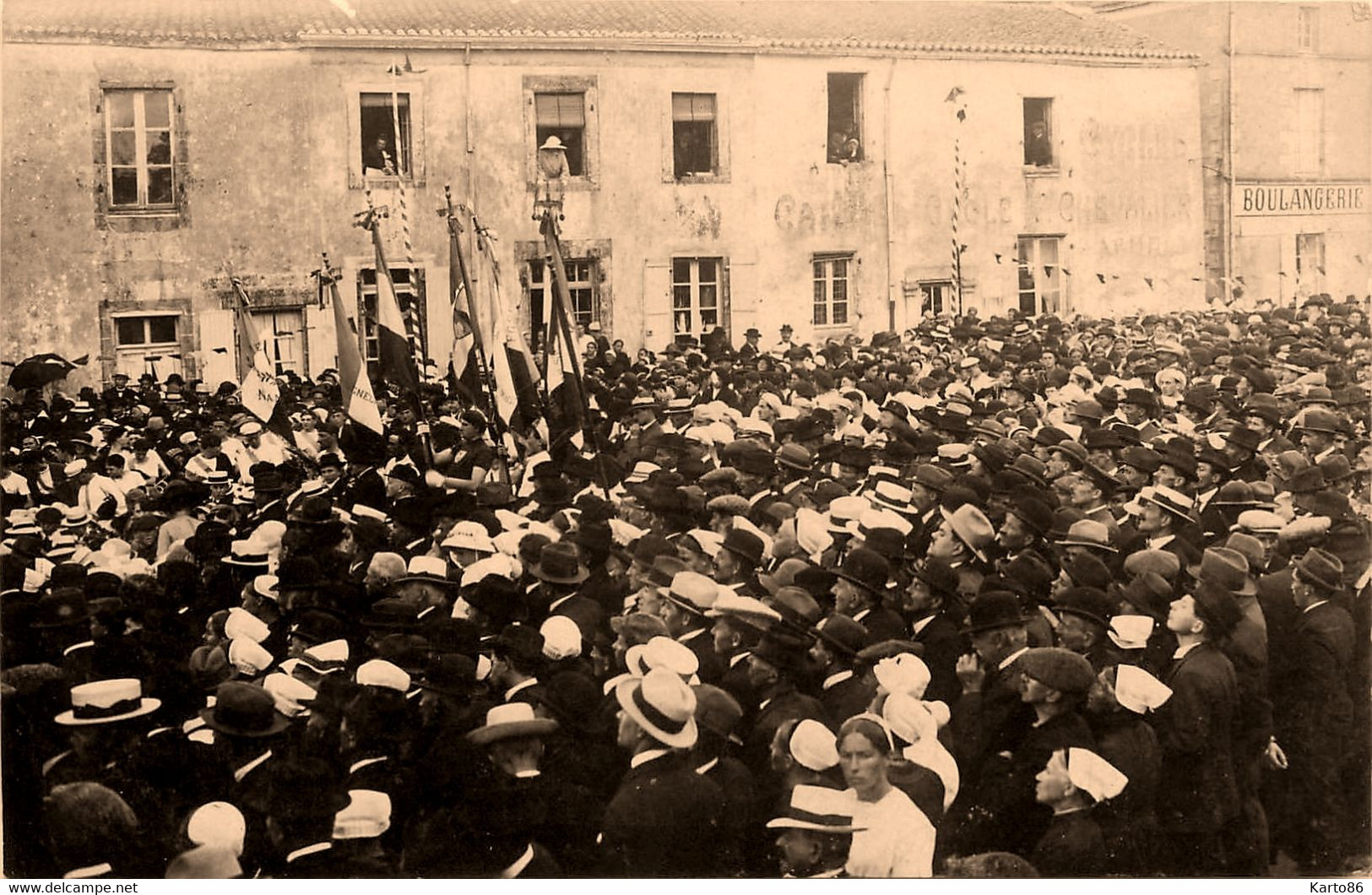 Legé * Carte Photo * Fête Inauguration ? * Commerce Magasin Boulangerie BROUSSELLE - Legé