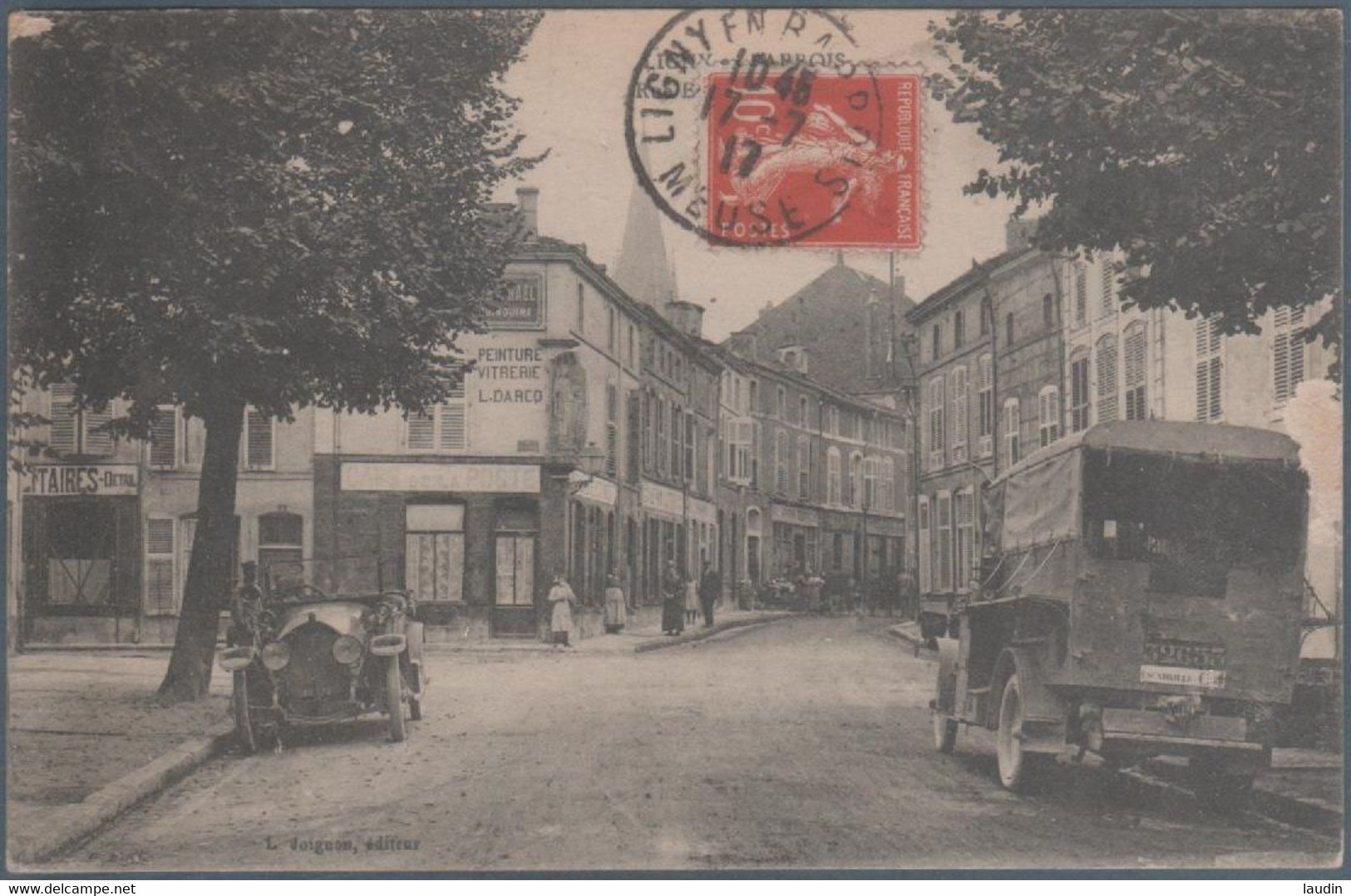 Ligny En Barrois , Rue Entre Deux Ponts , Animée - Ligny En Barrois