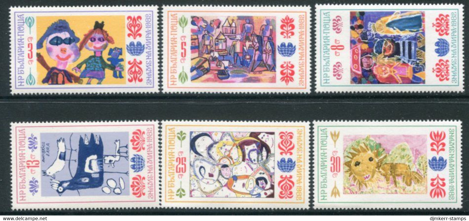 BULGARIA 1982 Banners Of Peace II  MNH / **.  Michel 3143-48 - Ongebruikt