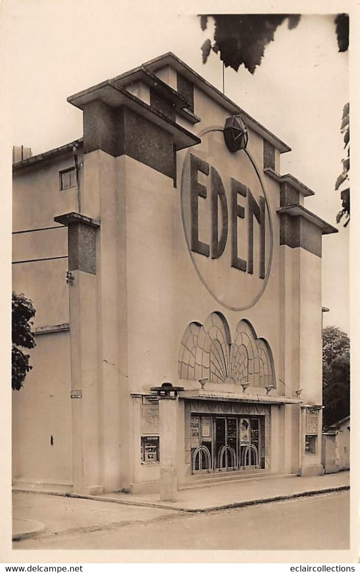 Saint Jean D'Angély           17        Le Cinéma  Eden      (voir Scan) - Saint-Jean-d'Angely