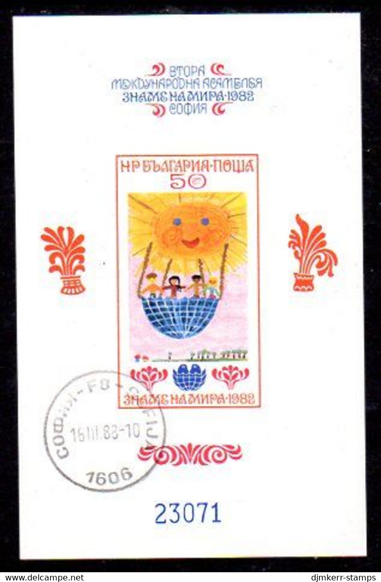 BULGARIA 1982 Banner Of Peace Imperforate Block Used.  Michel Block 125B - Used Stamps