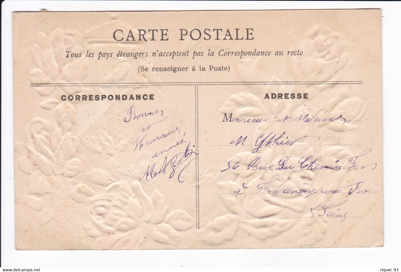 Carte Embossée "Bonne Année" - Roses Nichoir Et Colombes - Autres & Non Classés