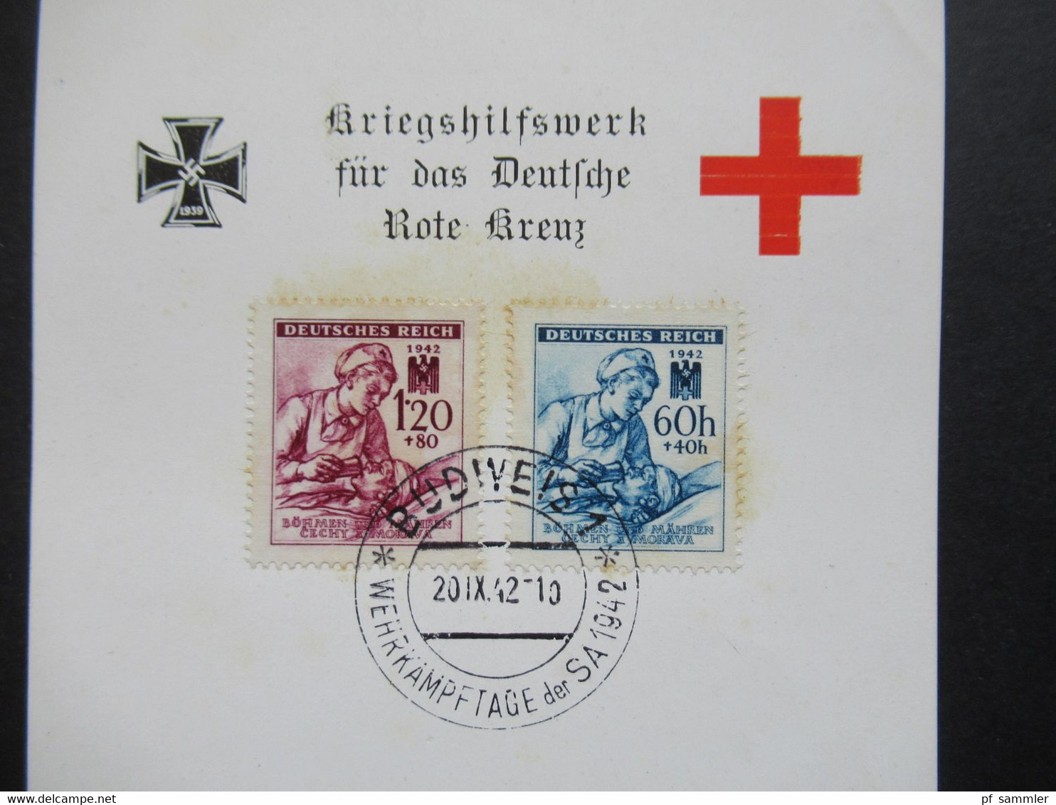 BuM Gedenkblatt Kriegshilfswerk Für Das Rote Kreuz, Mit Sonderstempel Budweis 1 Wehrkampftage Der SA 1942 - Storia Postale